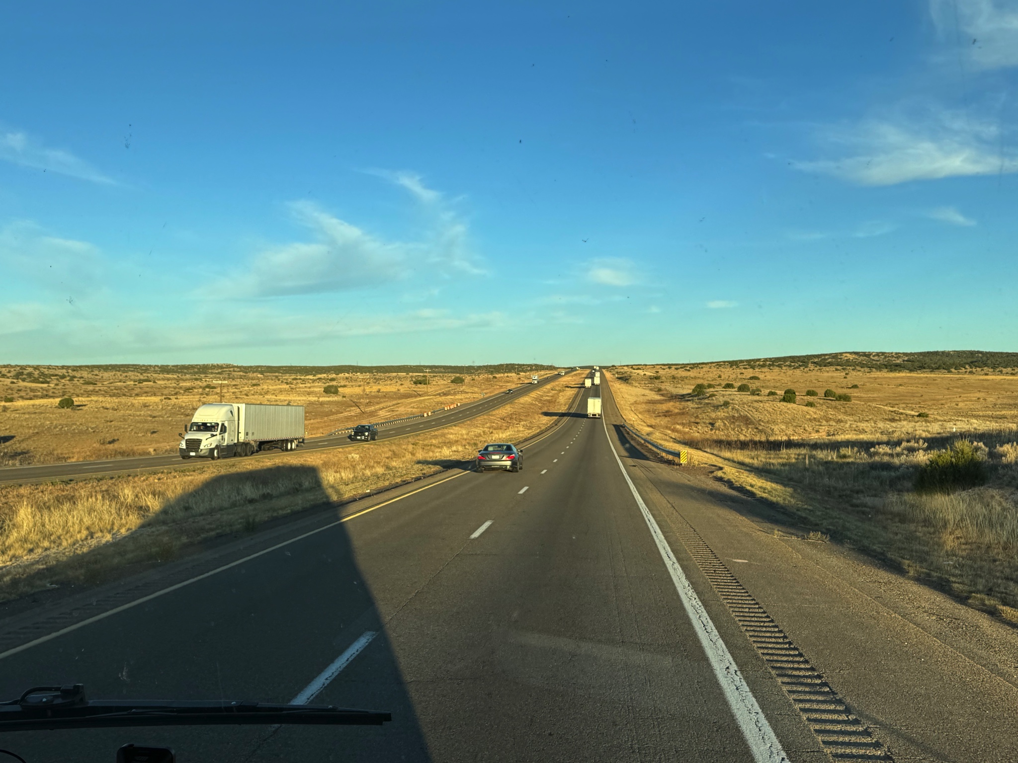 Travel from Moriarty to Tucumcari, New Mexico