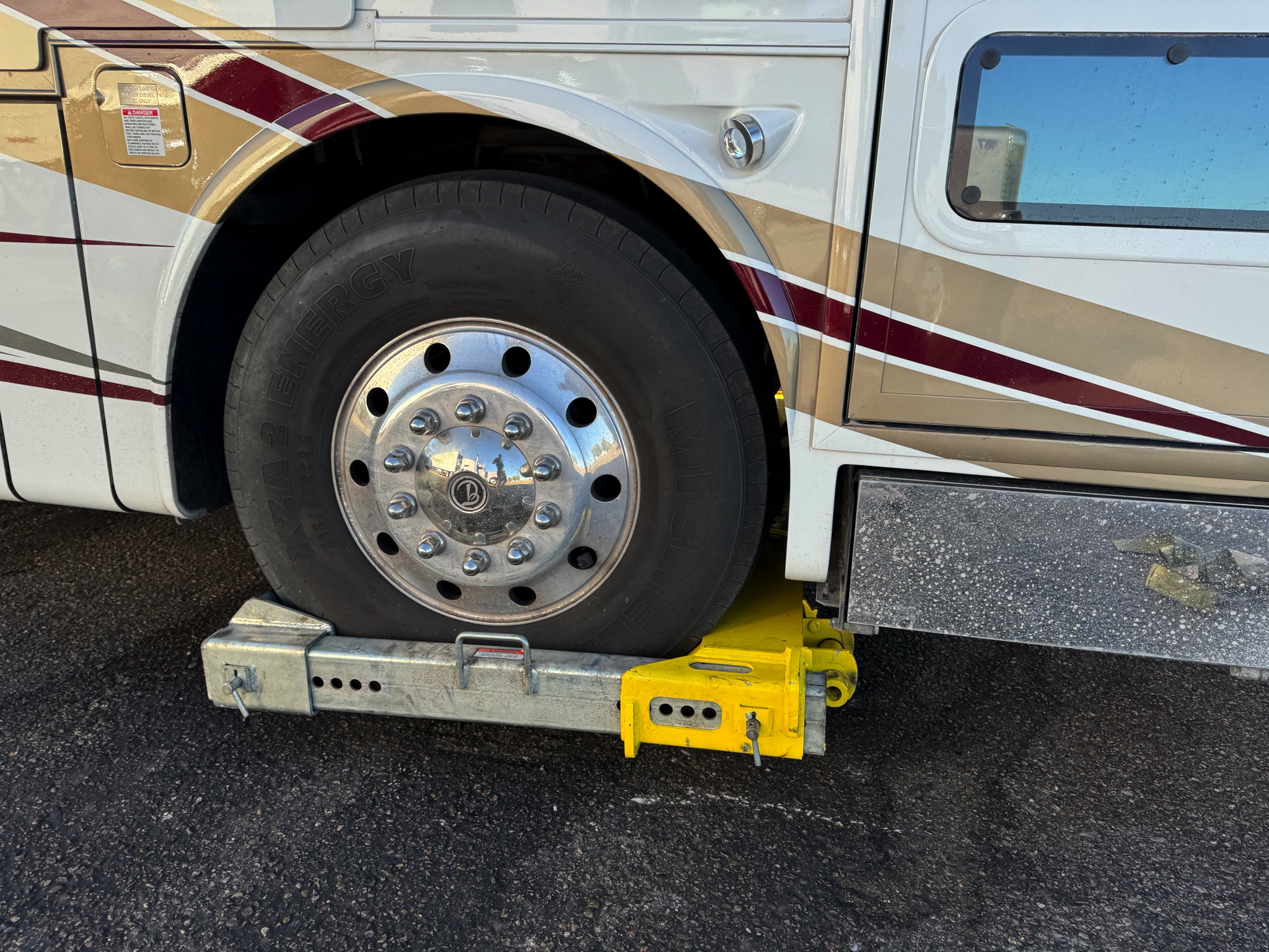 Towed from Santa Rosa to Moriarty, New Mexico