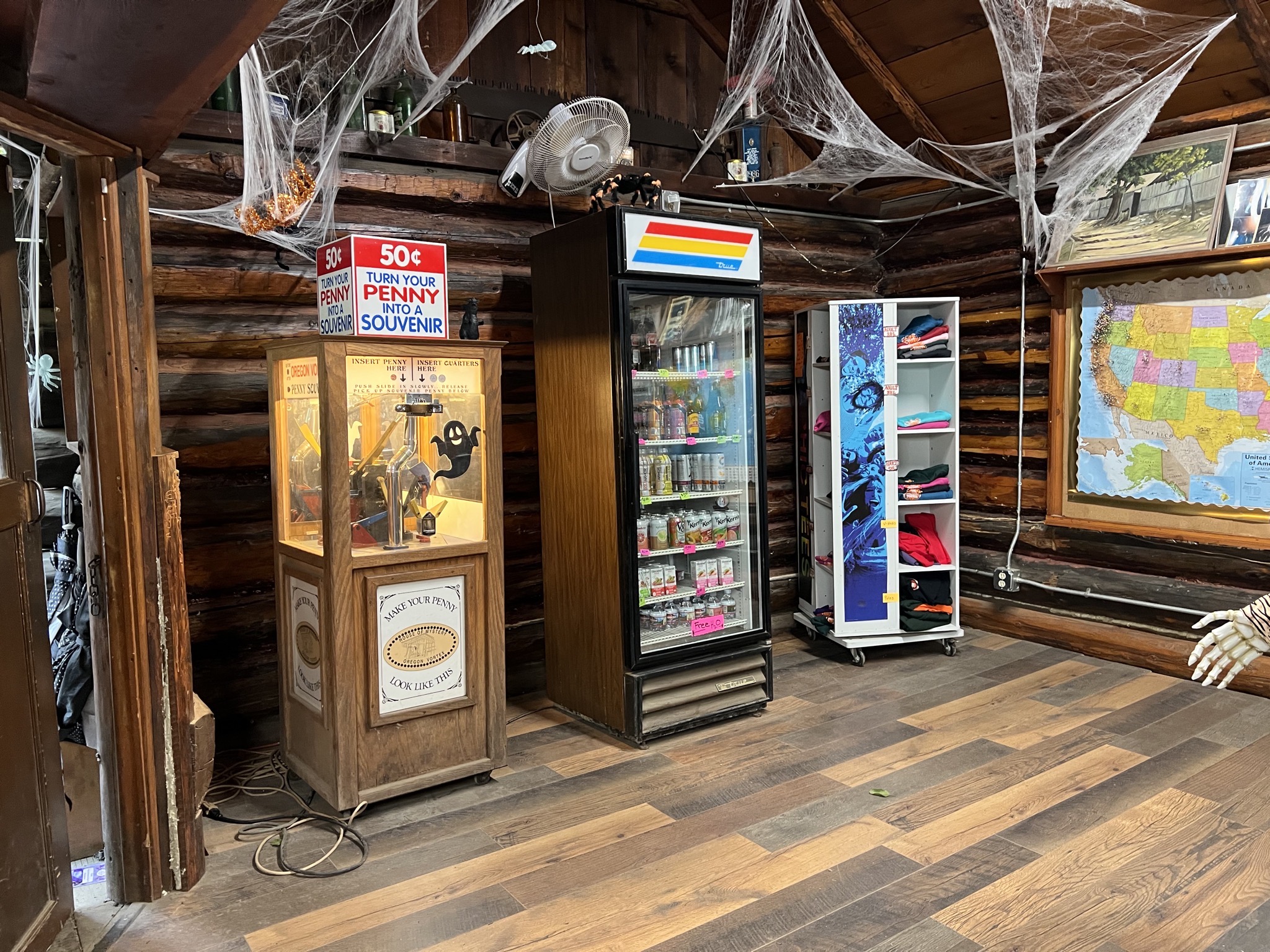Gift store