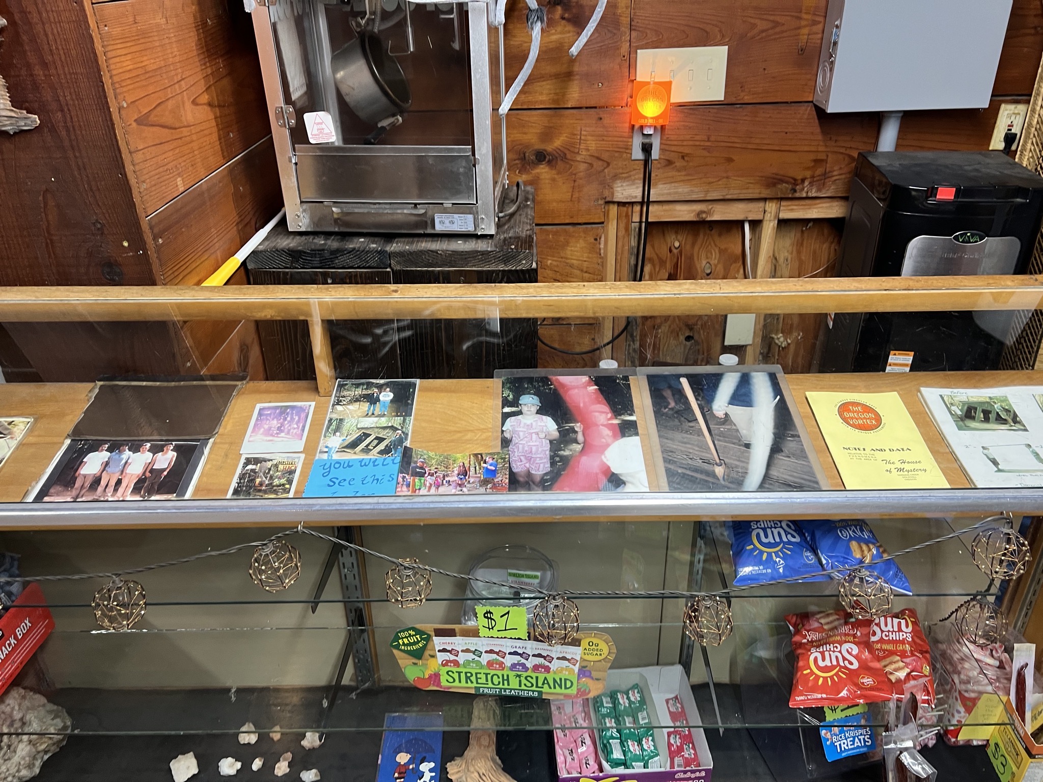 Gift store