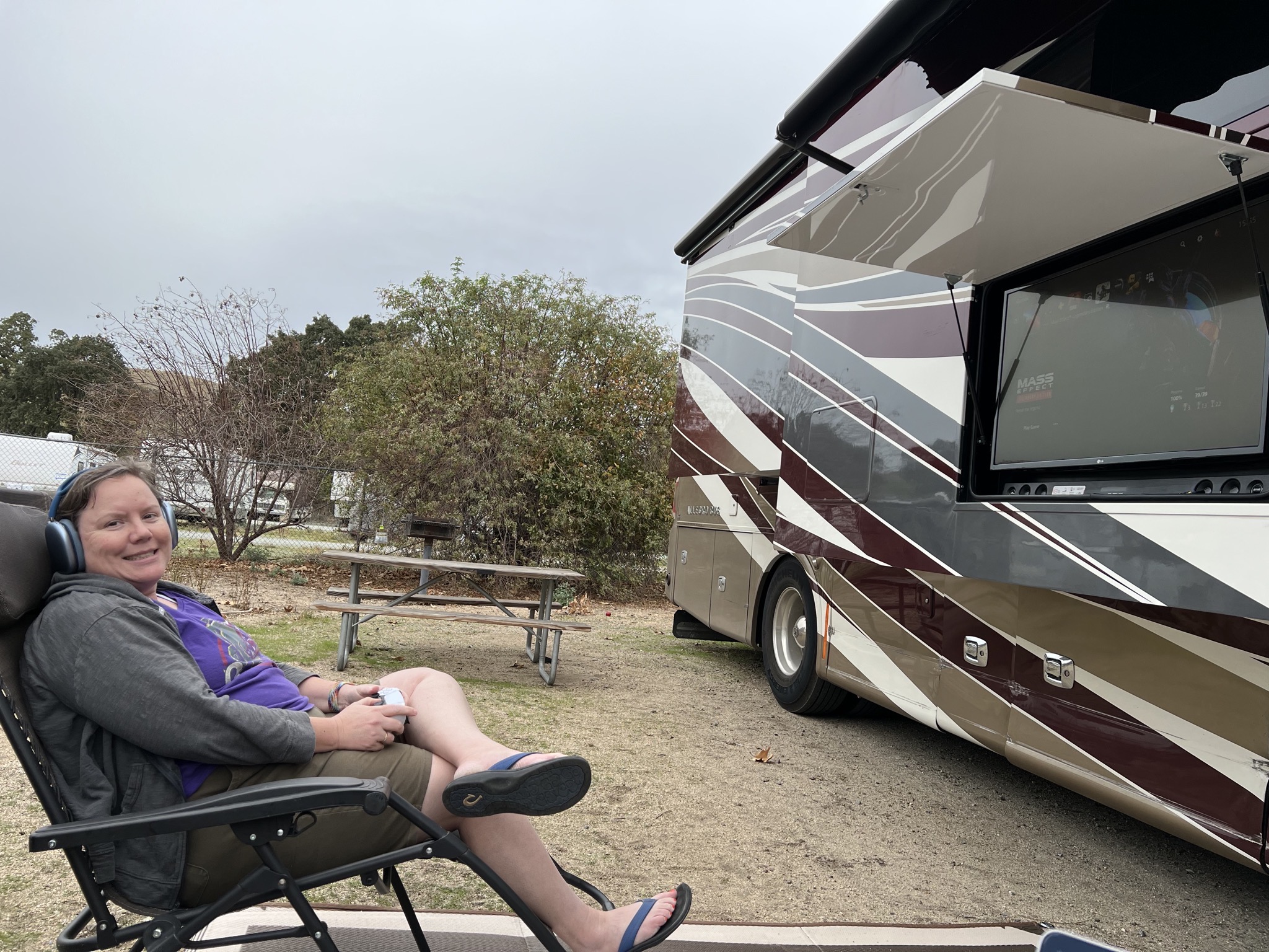 Jenn with outside TV