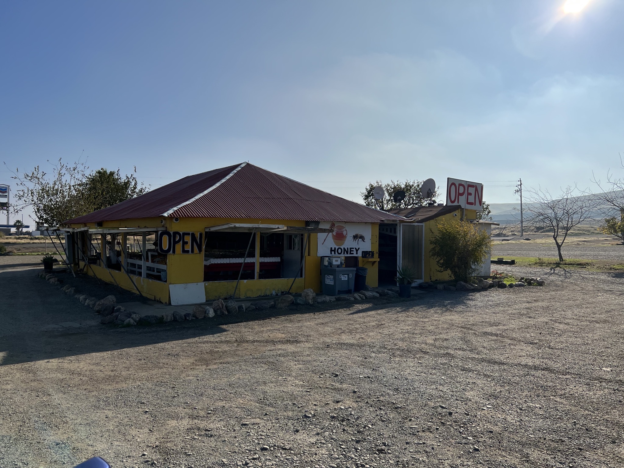 Roadside stand