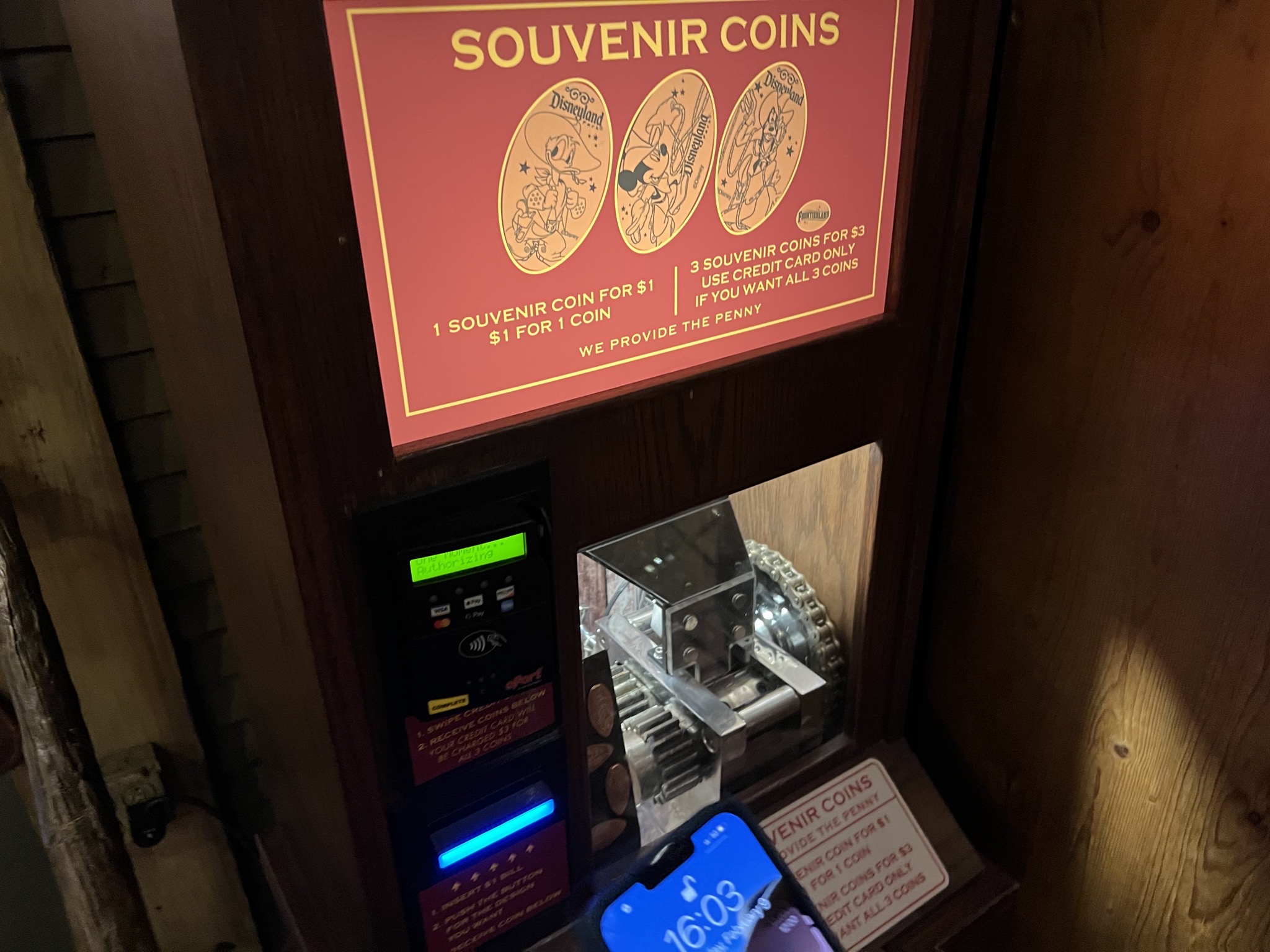 Smashed penny machine