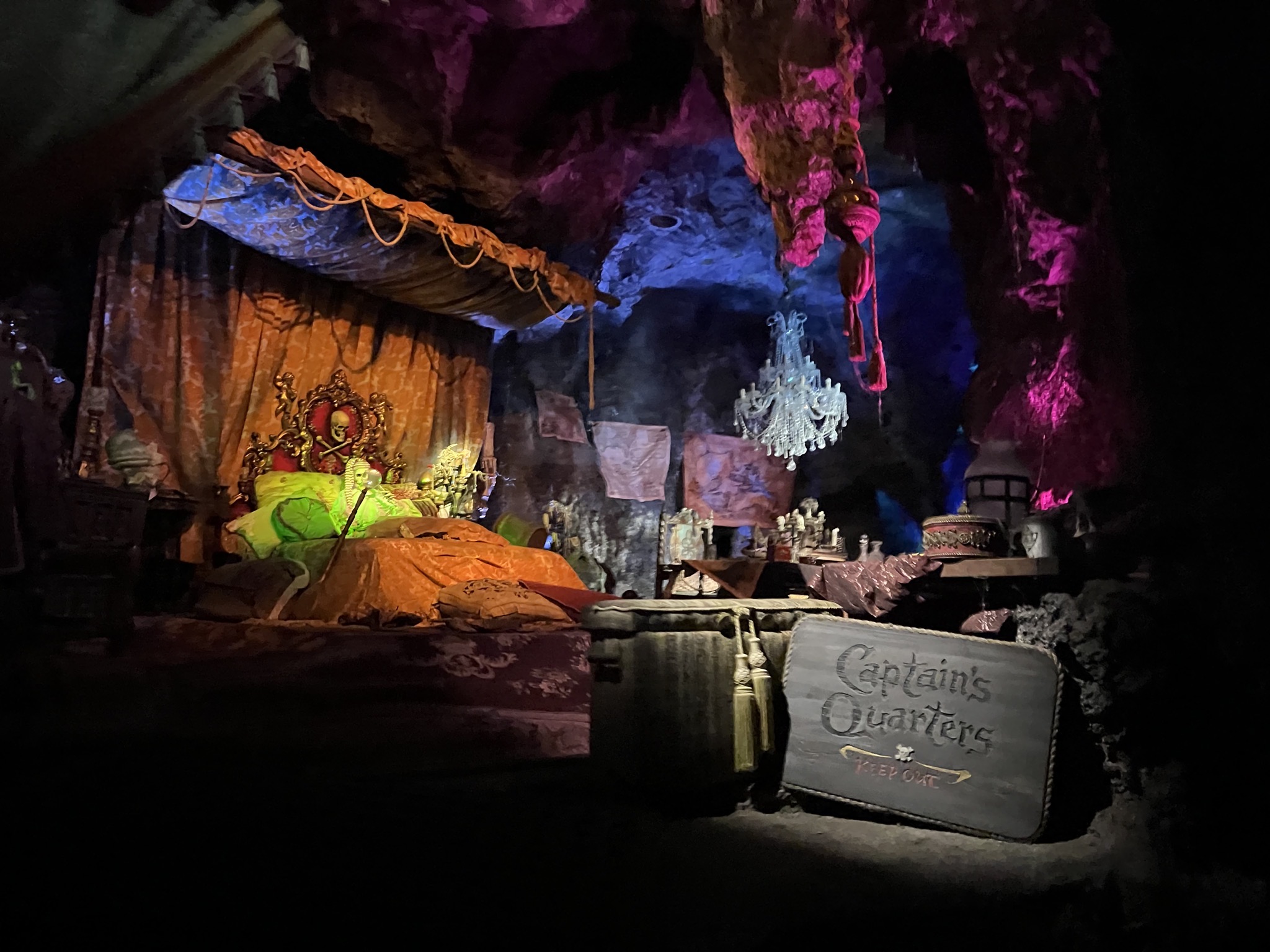 Pirates of the Caribbean ride