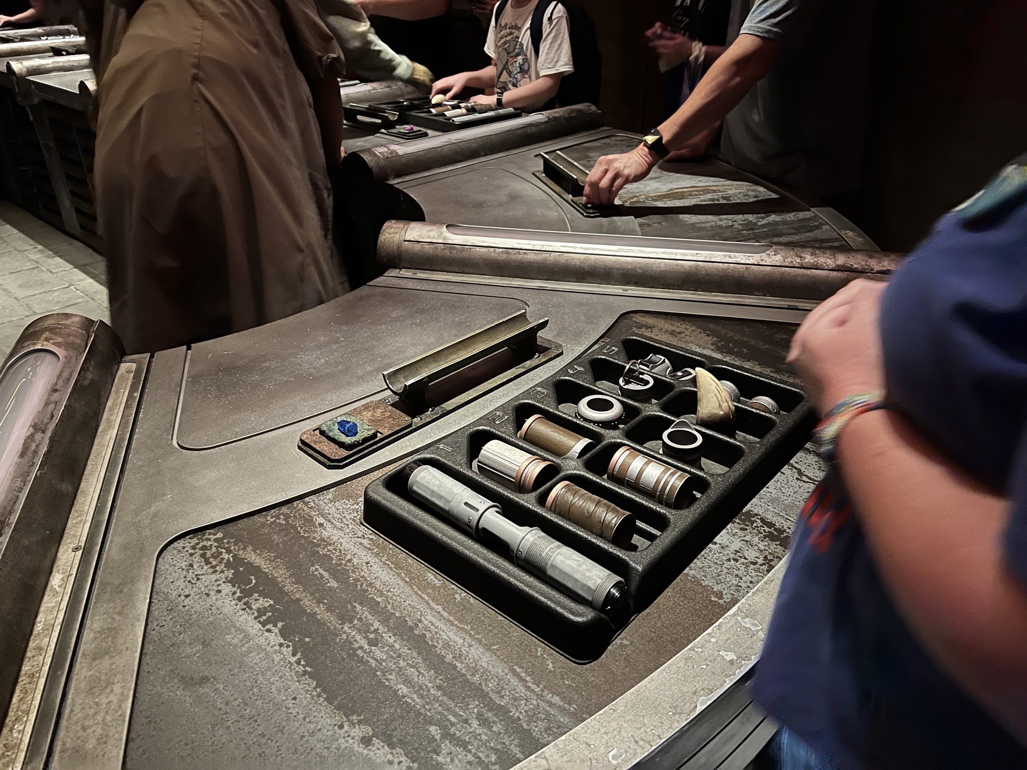Savi's Workshop handbuilt lightsabers