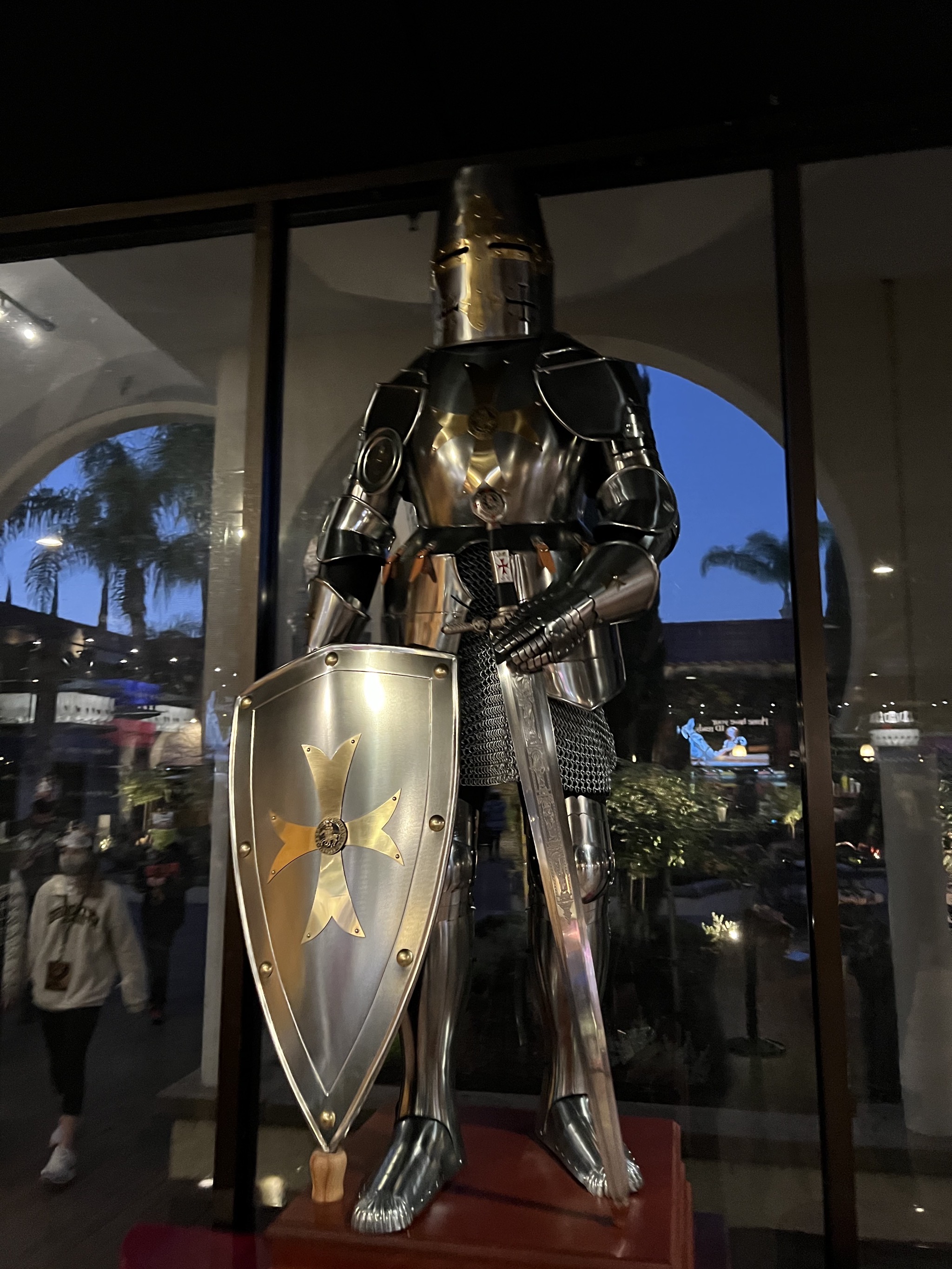 Suit of armor