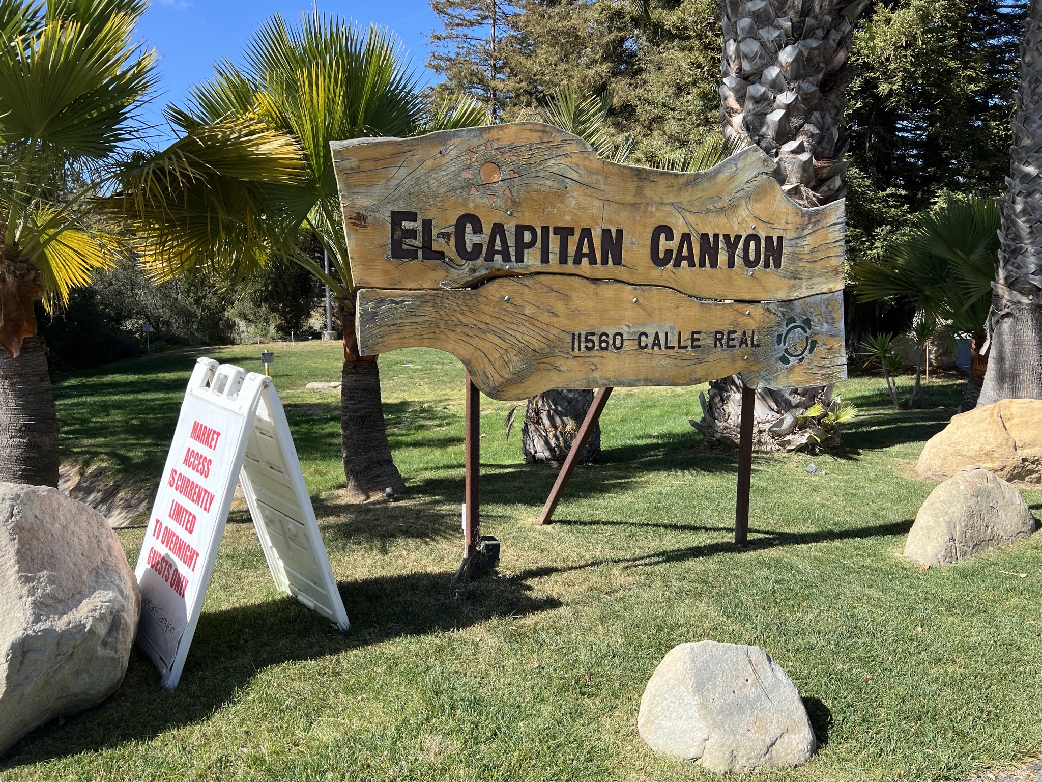 El Capitan Canyon sign