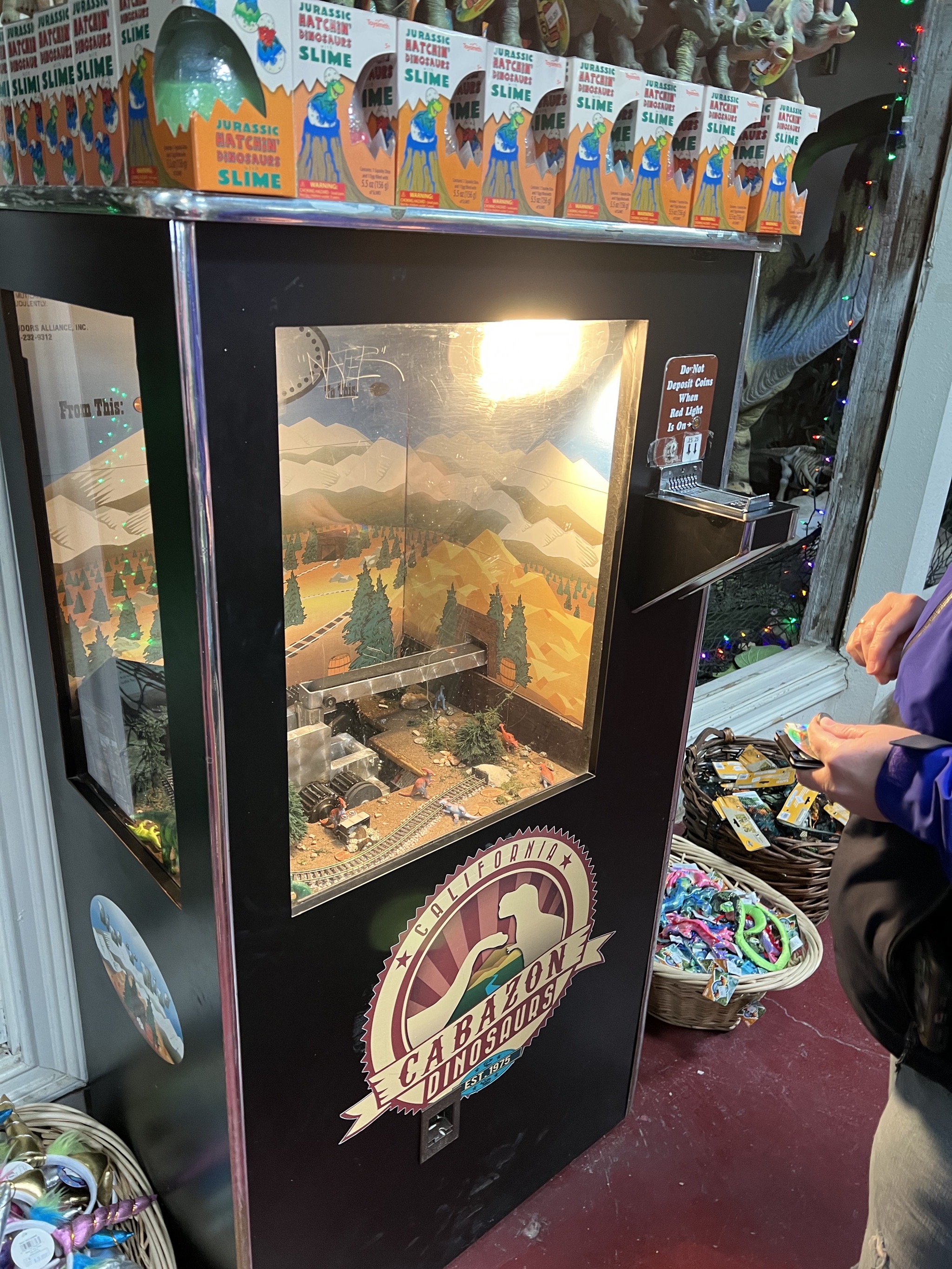 Gift shop pressed penny machine