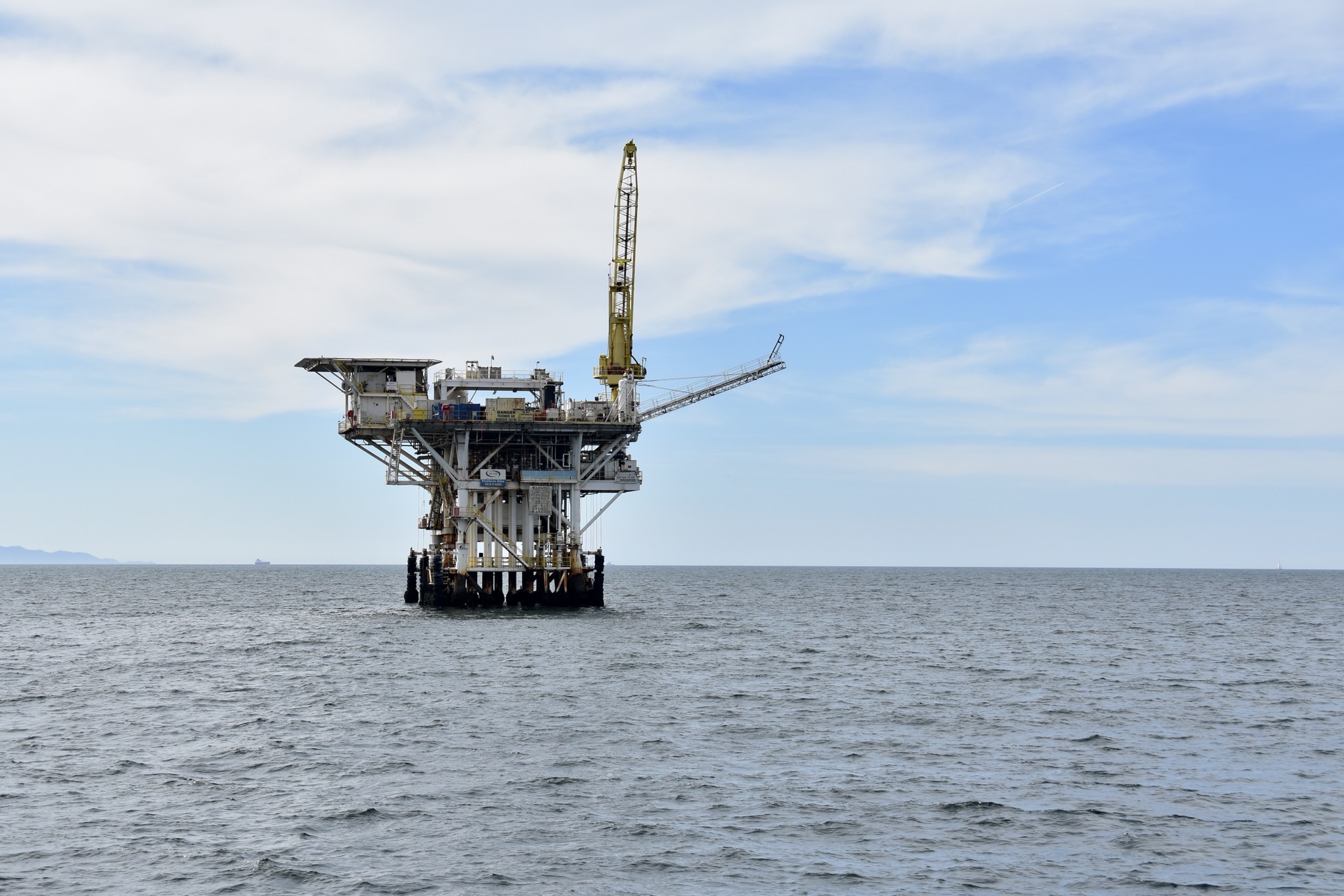 Oil rig