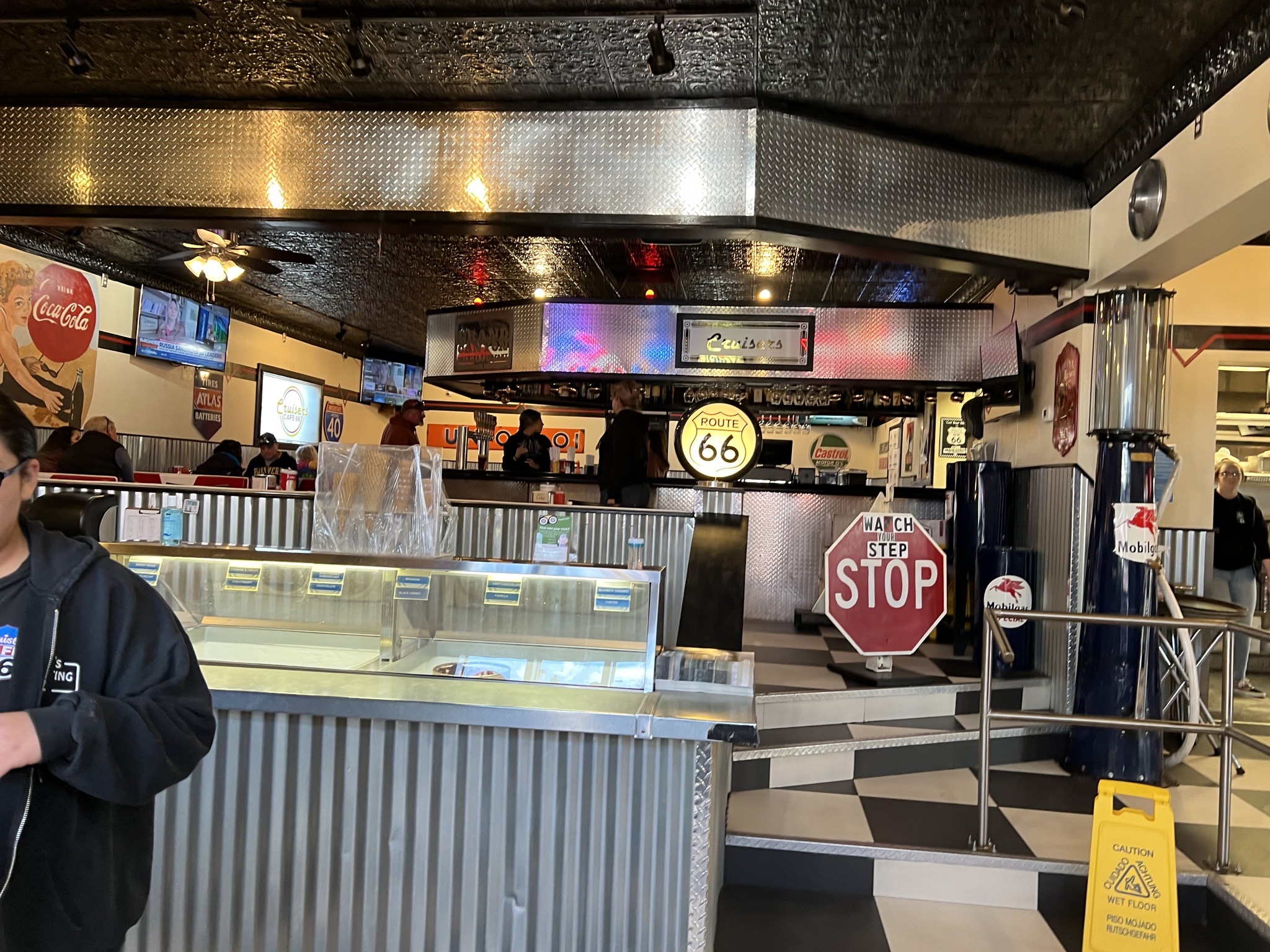 Cruiser's Cafe 66
