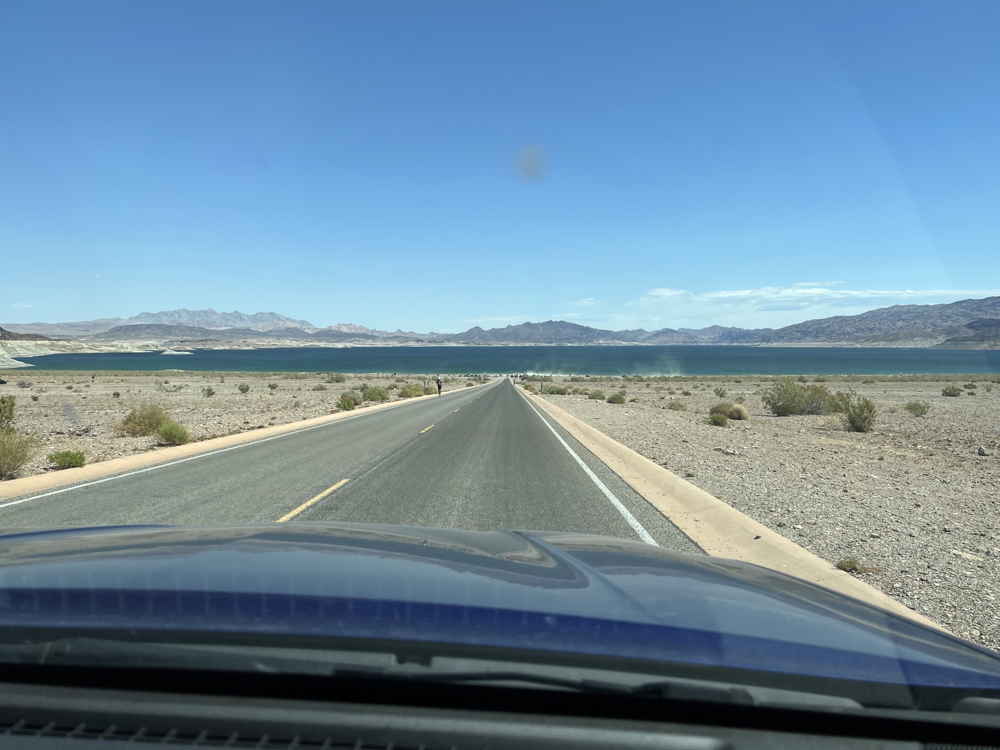 Drive to Lake Mead