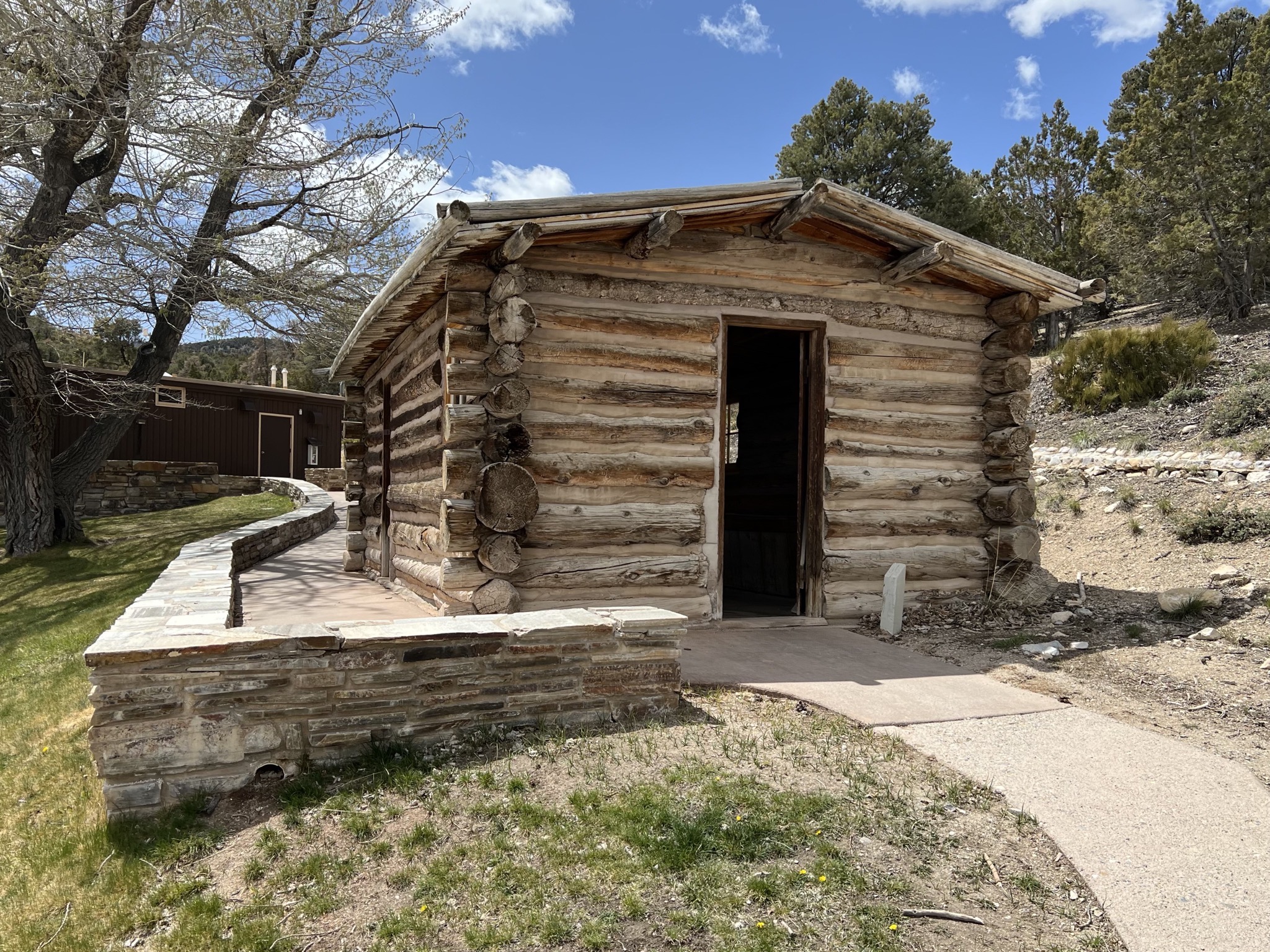 Rhodes Cabin