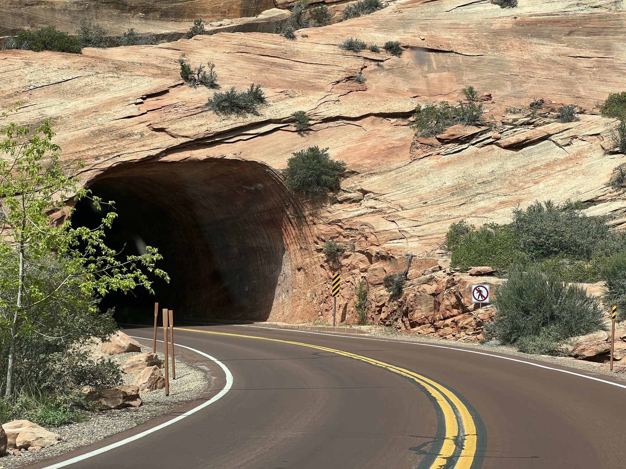 Small tunnel