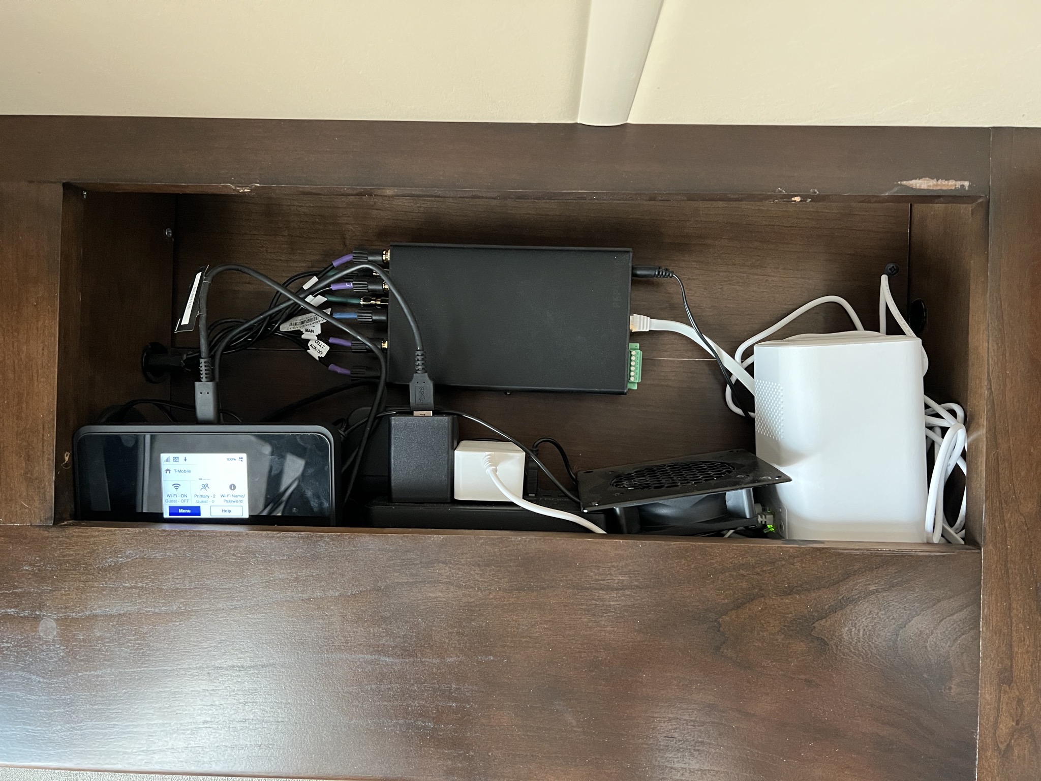 Internet cupboard