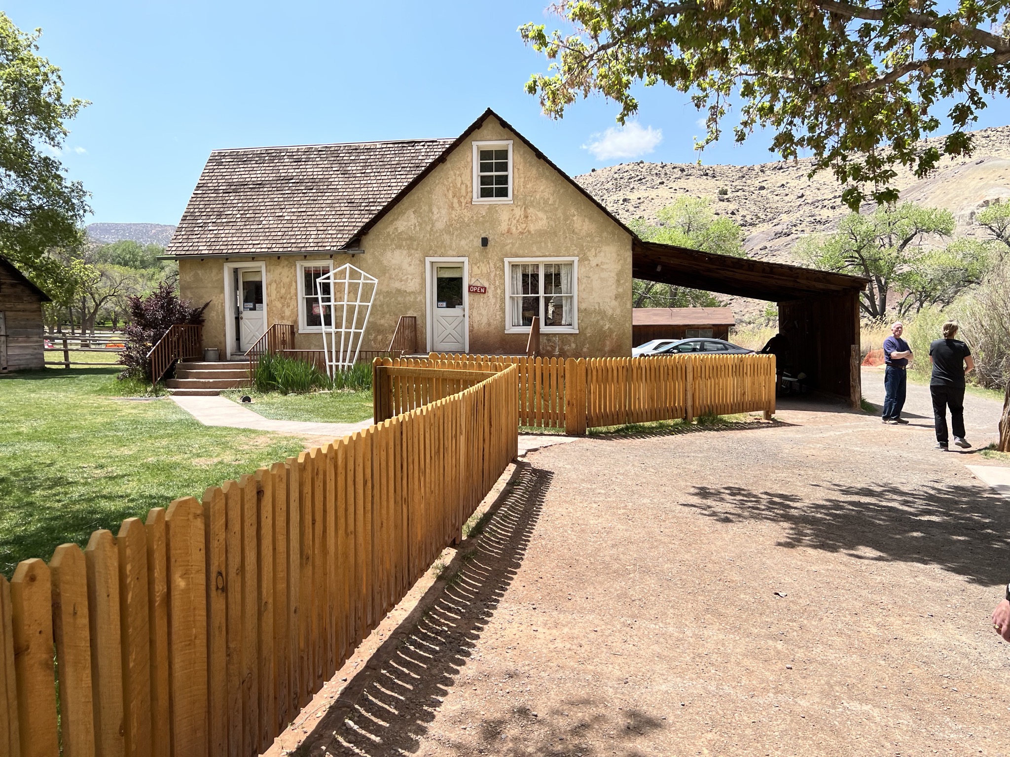 Gifford House
