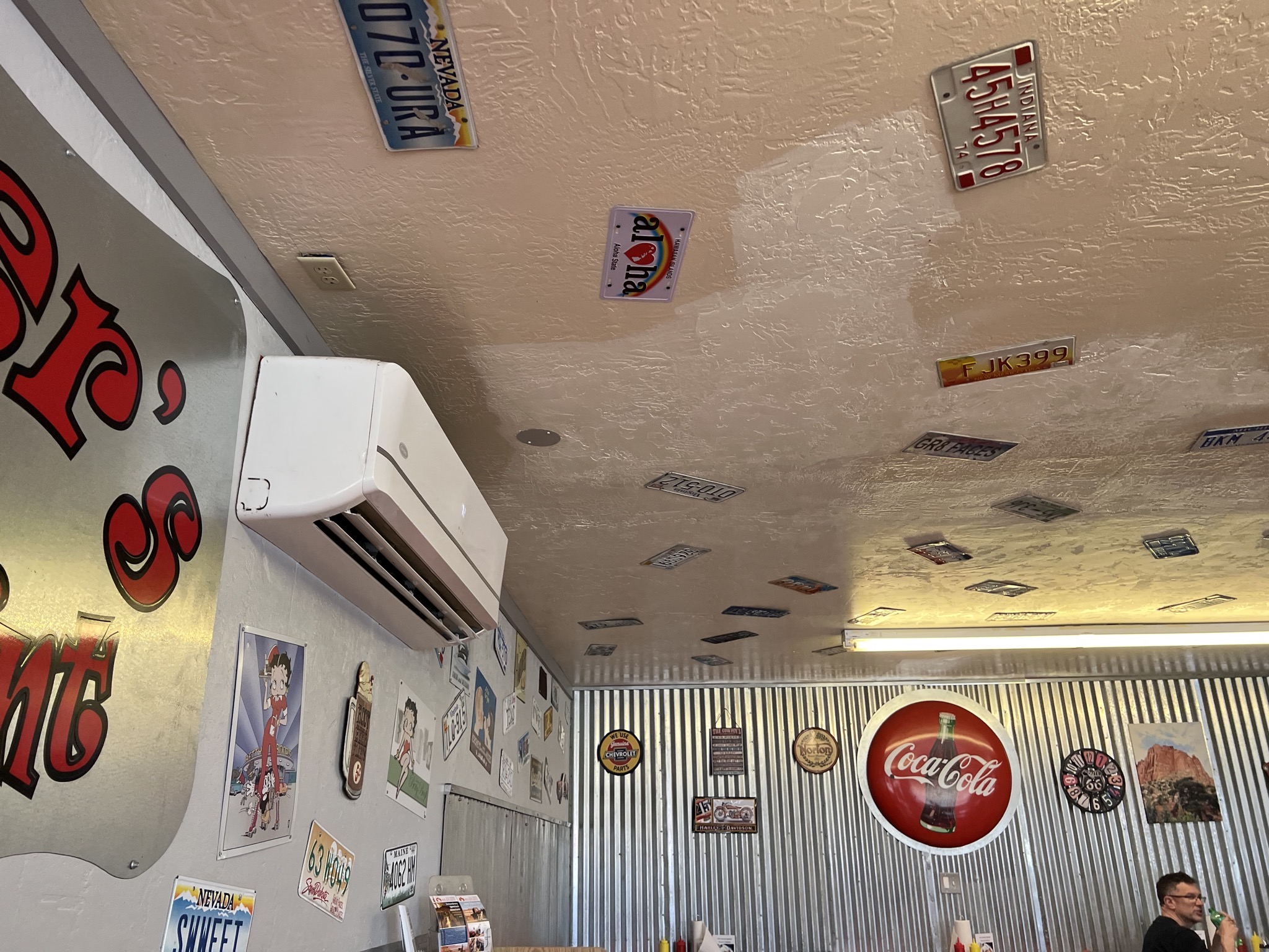 Slacker’s Burger Joint