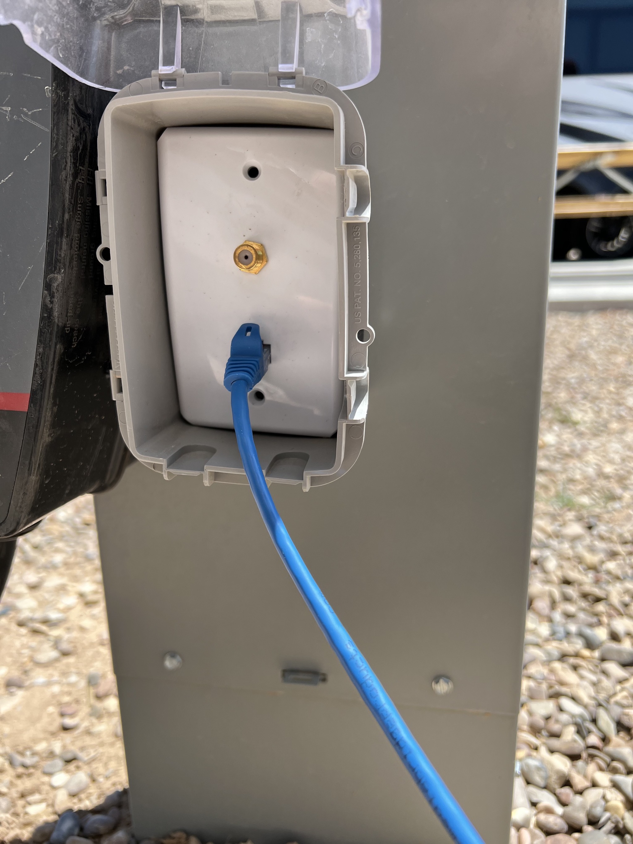 Ethernet jack