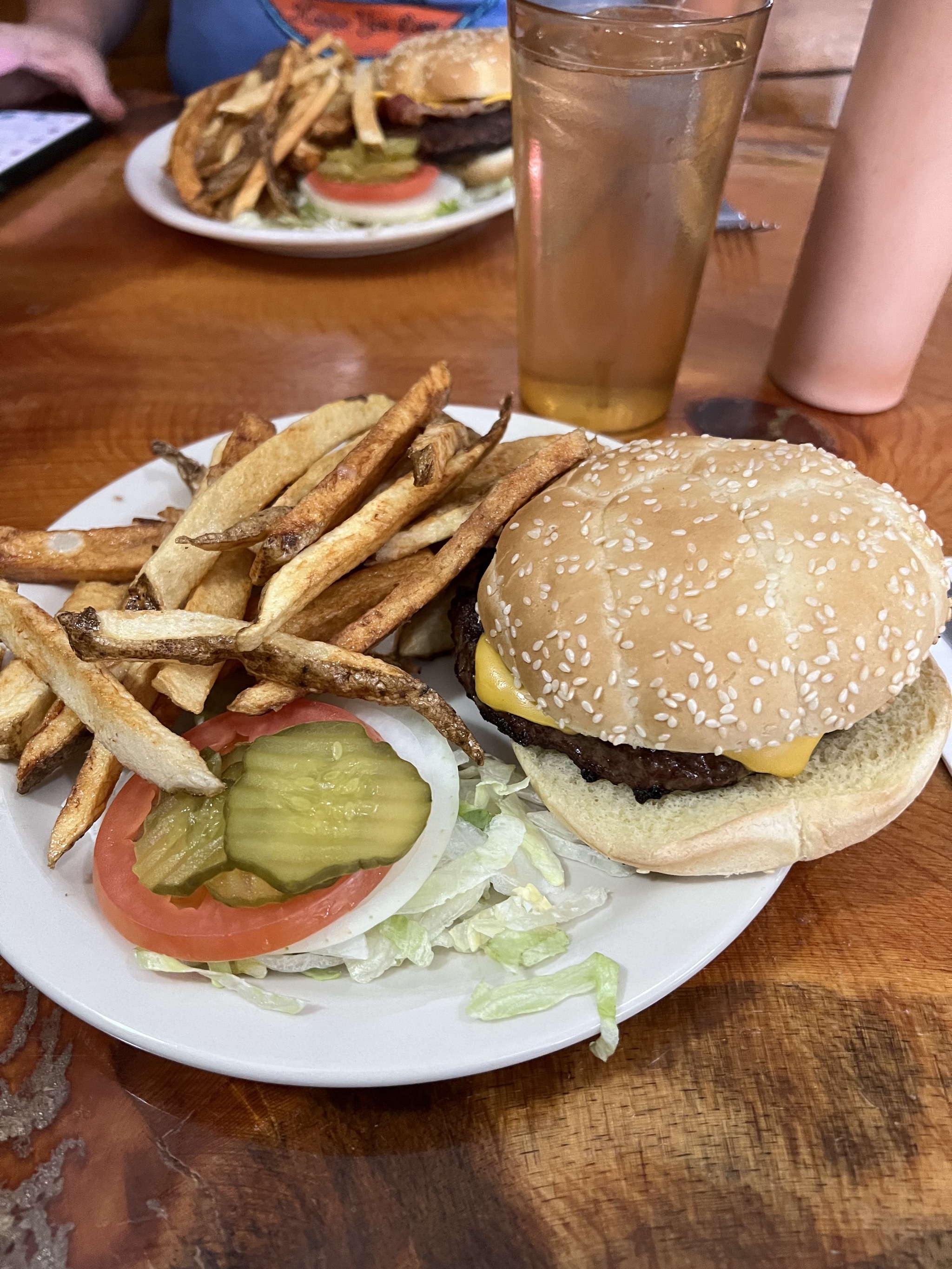 Ray's Tavern