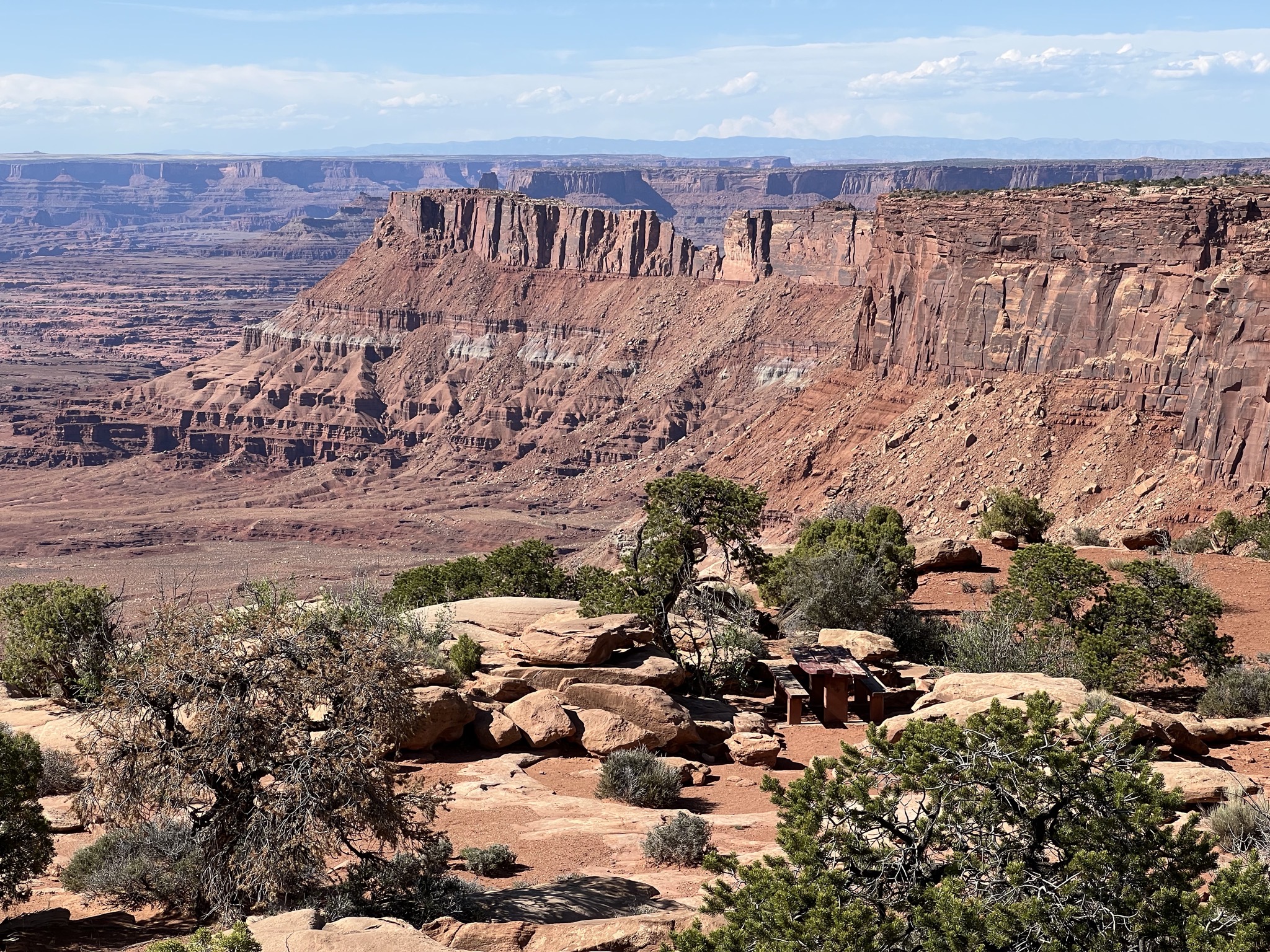 Needles Overlook