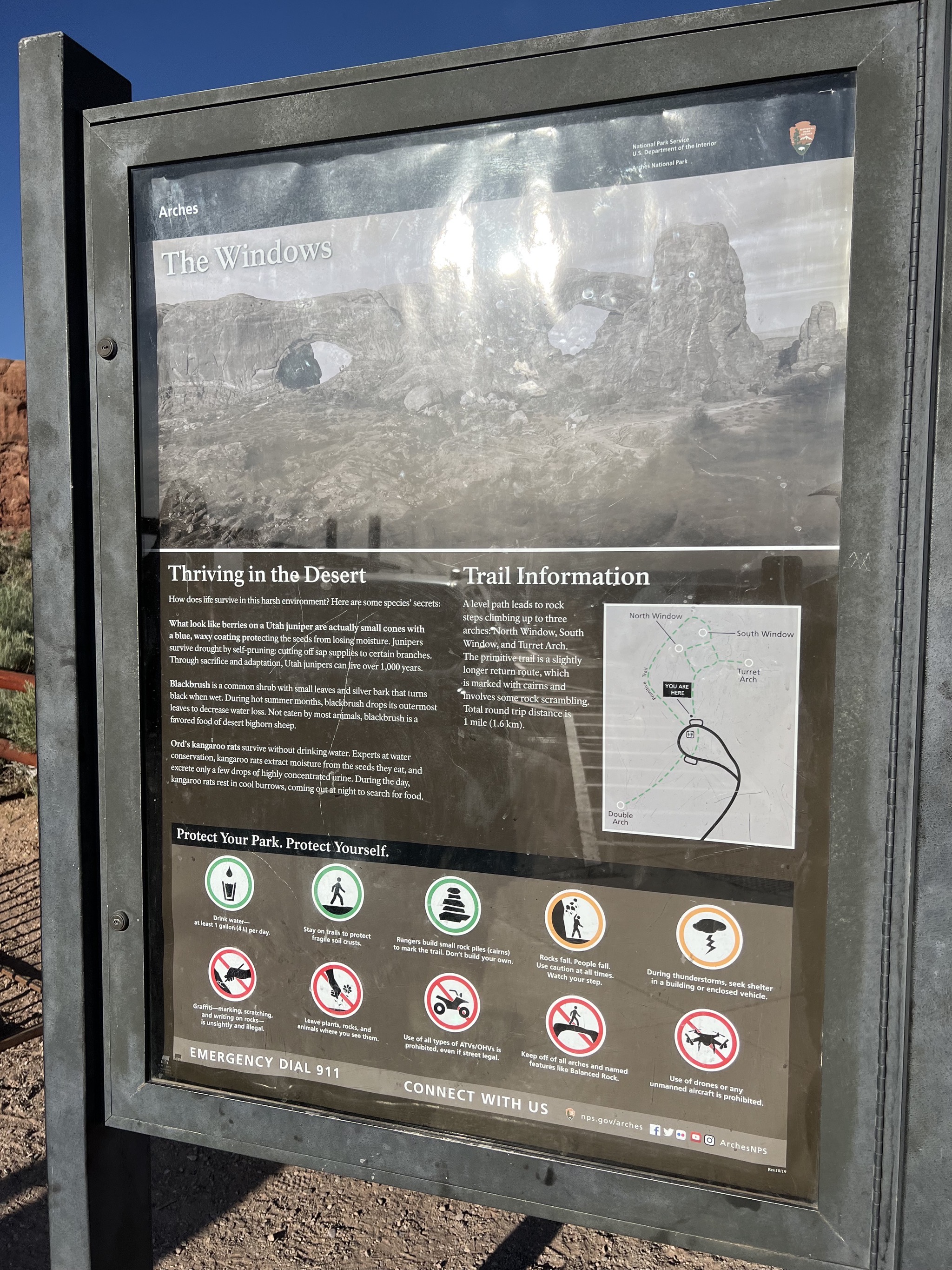 Info sign