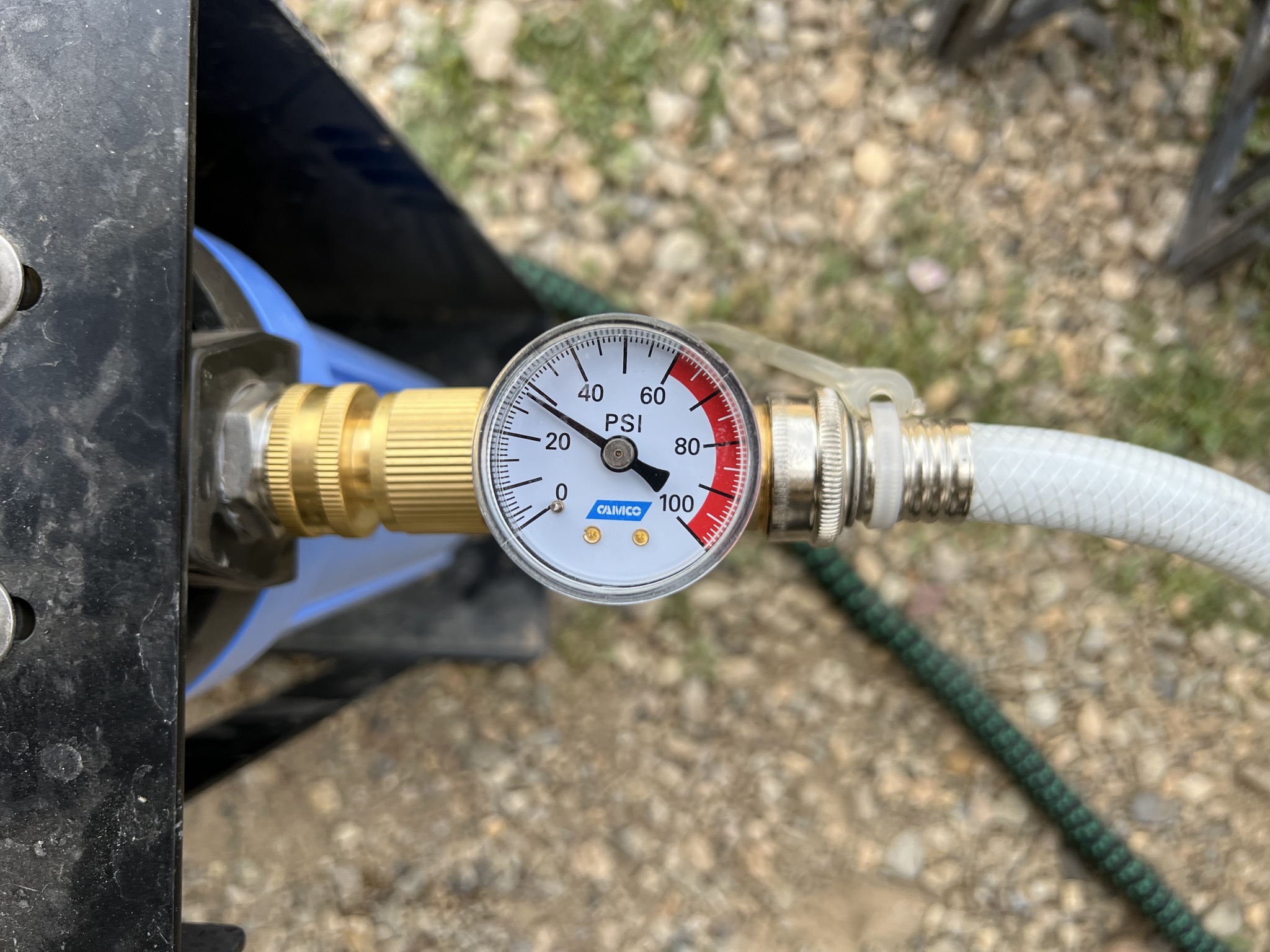 Quick connect, gauge