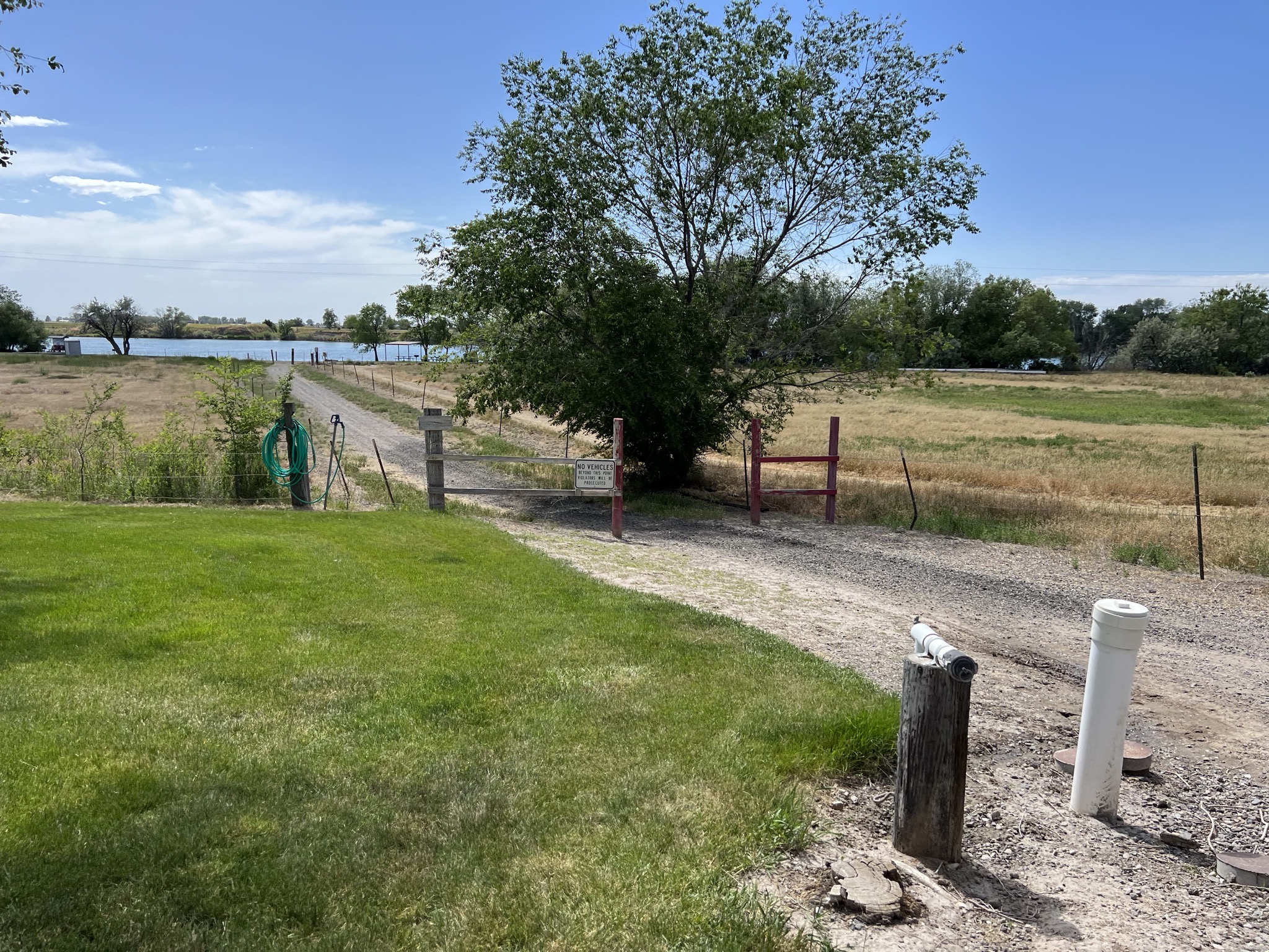 Path to river