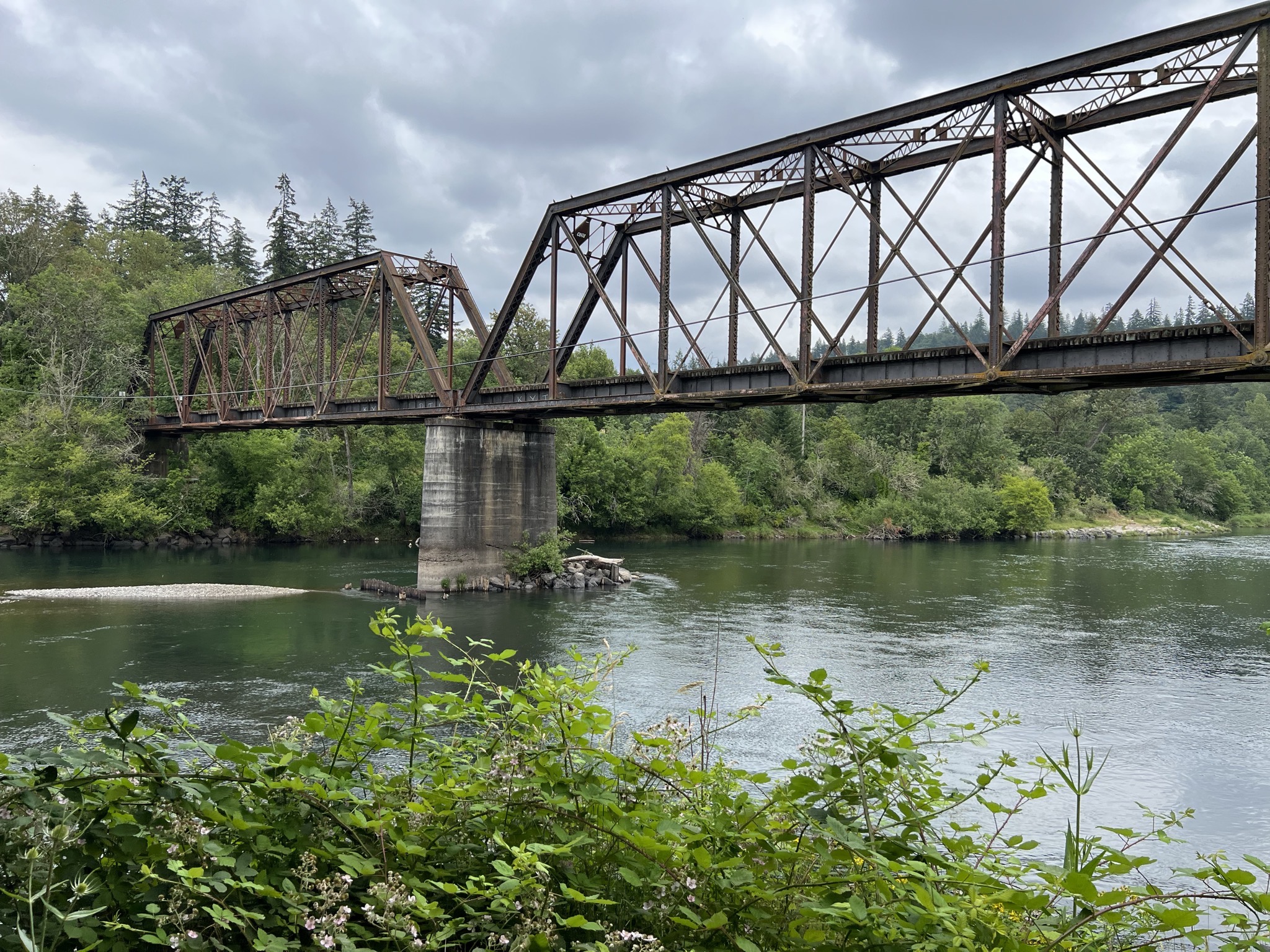 Rail bridge