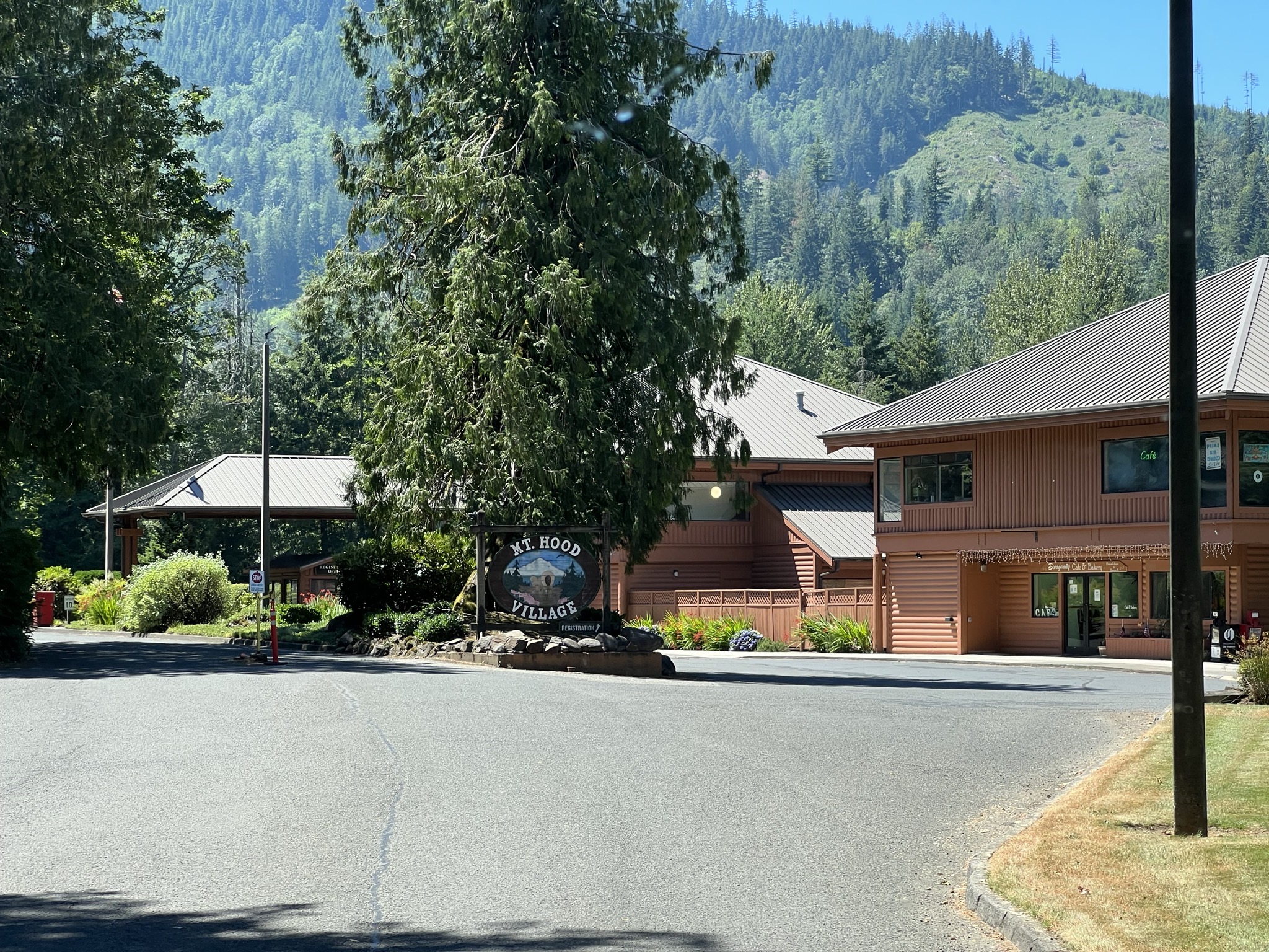 Mt Hood Village