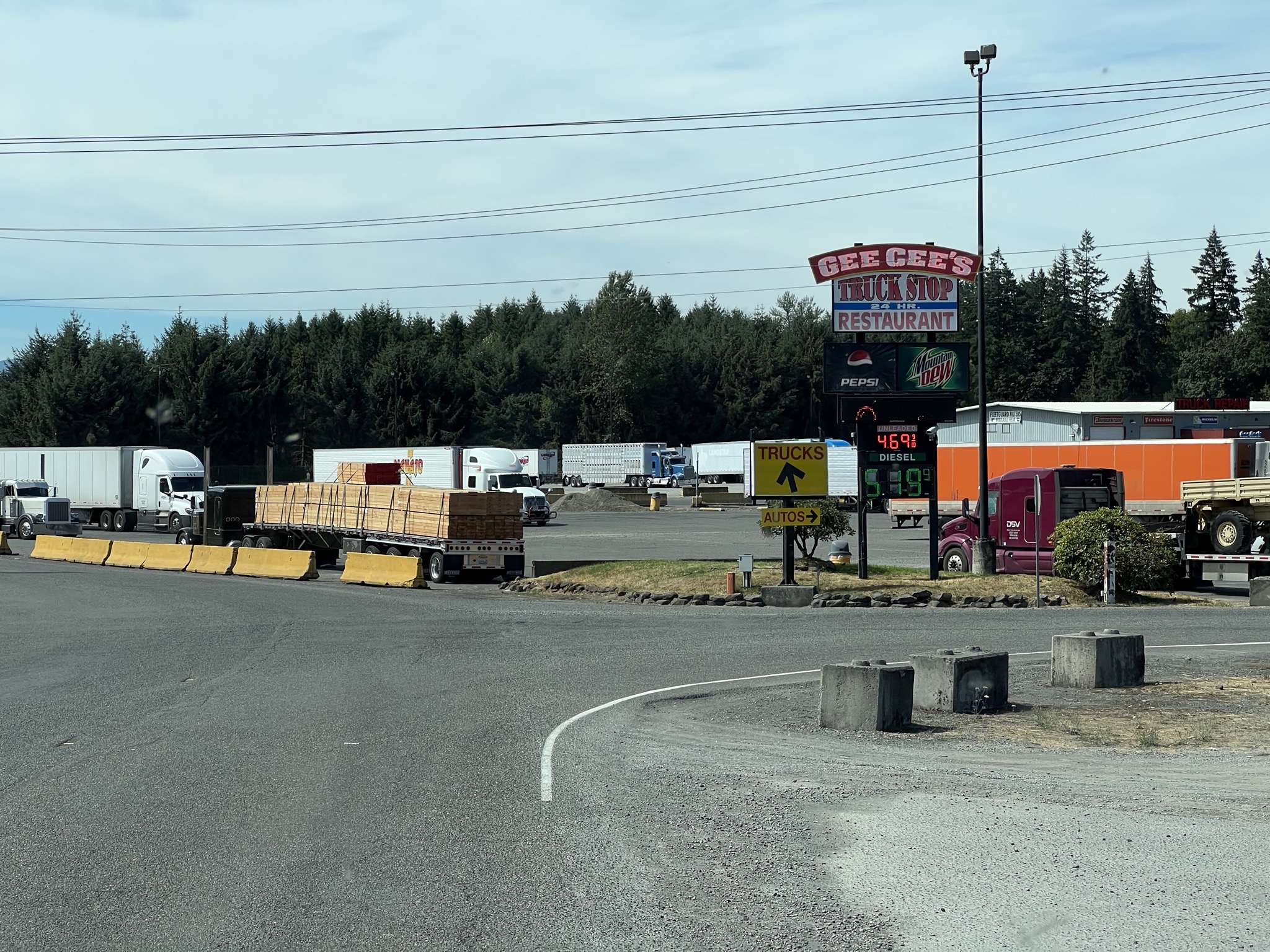 Gee Cee's Truck Stop