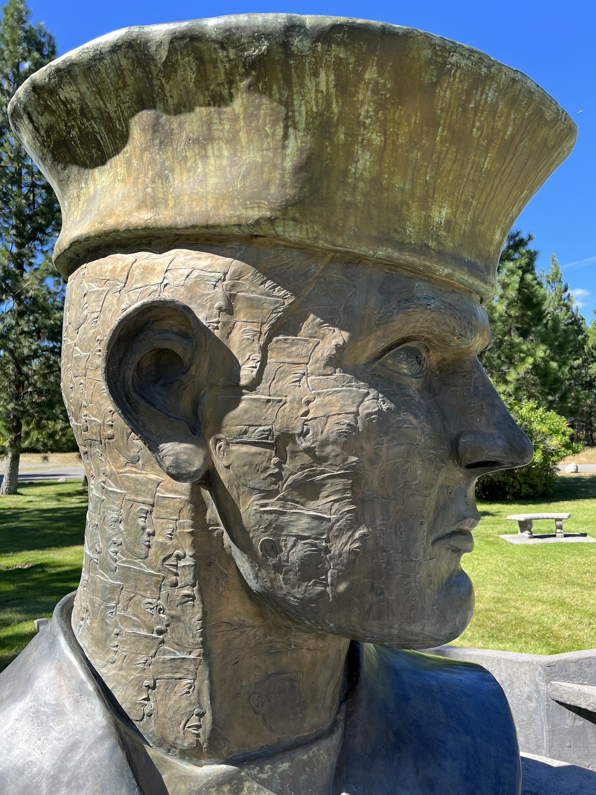 Faces