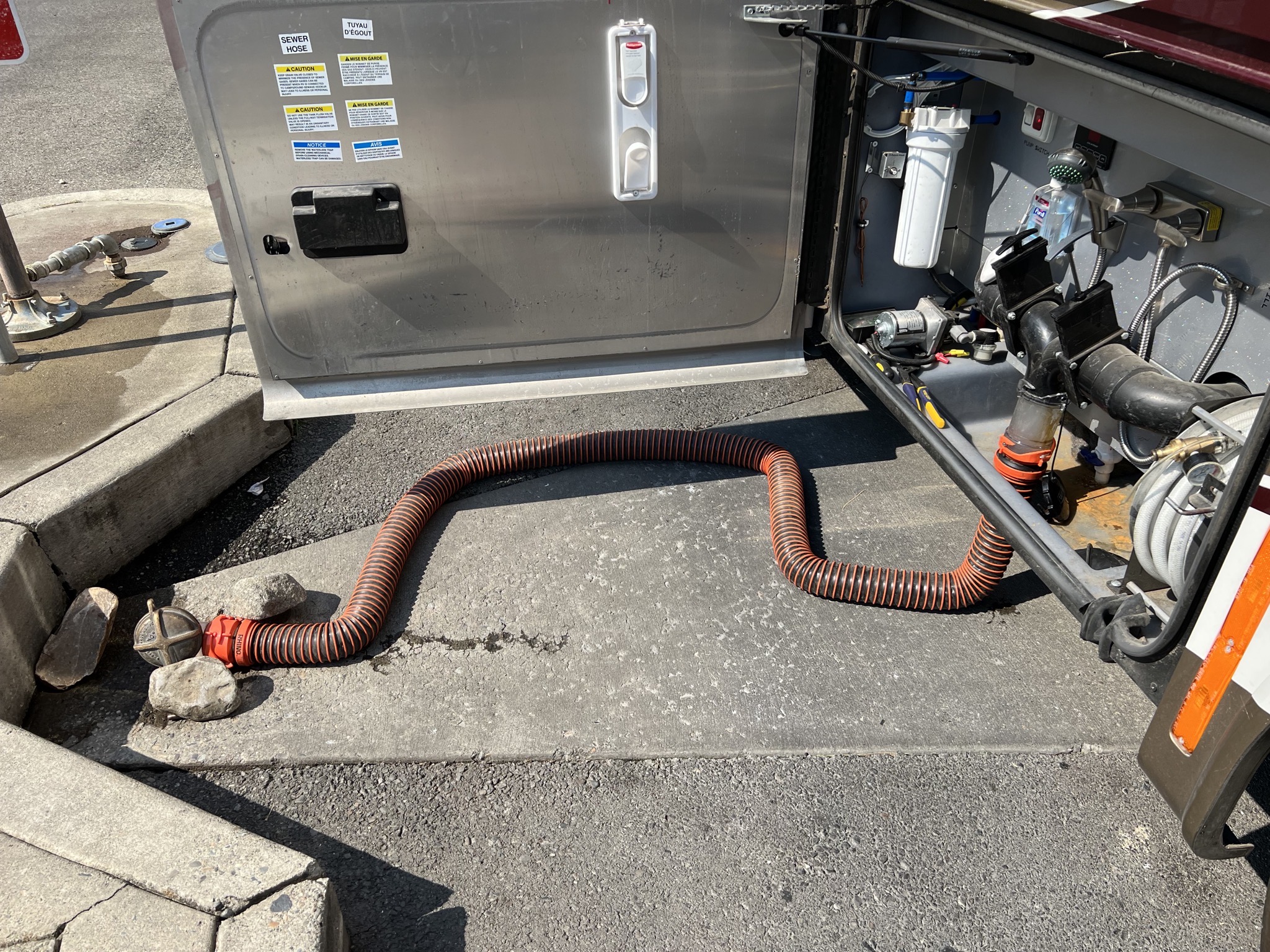 Dump station