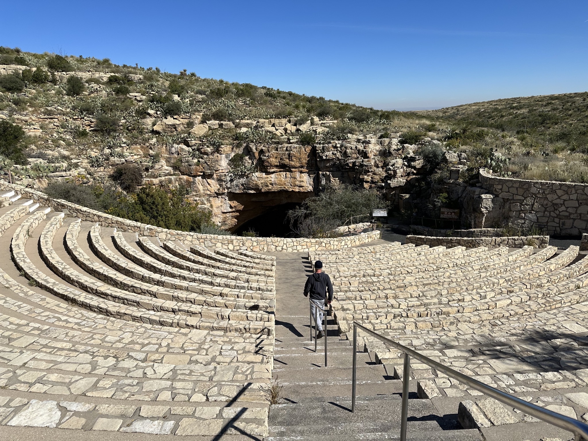 Bat amphitheater