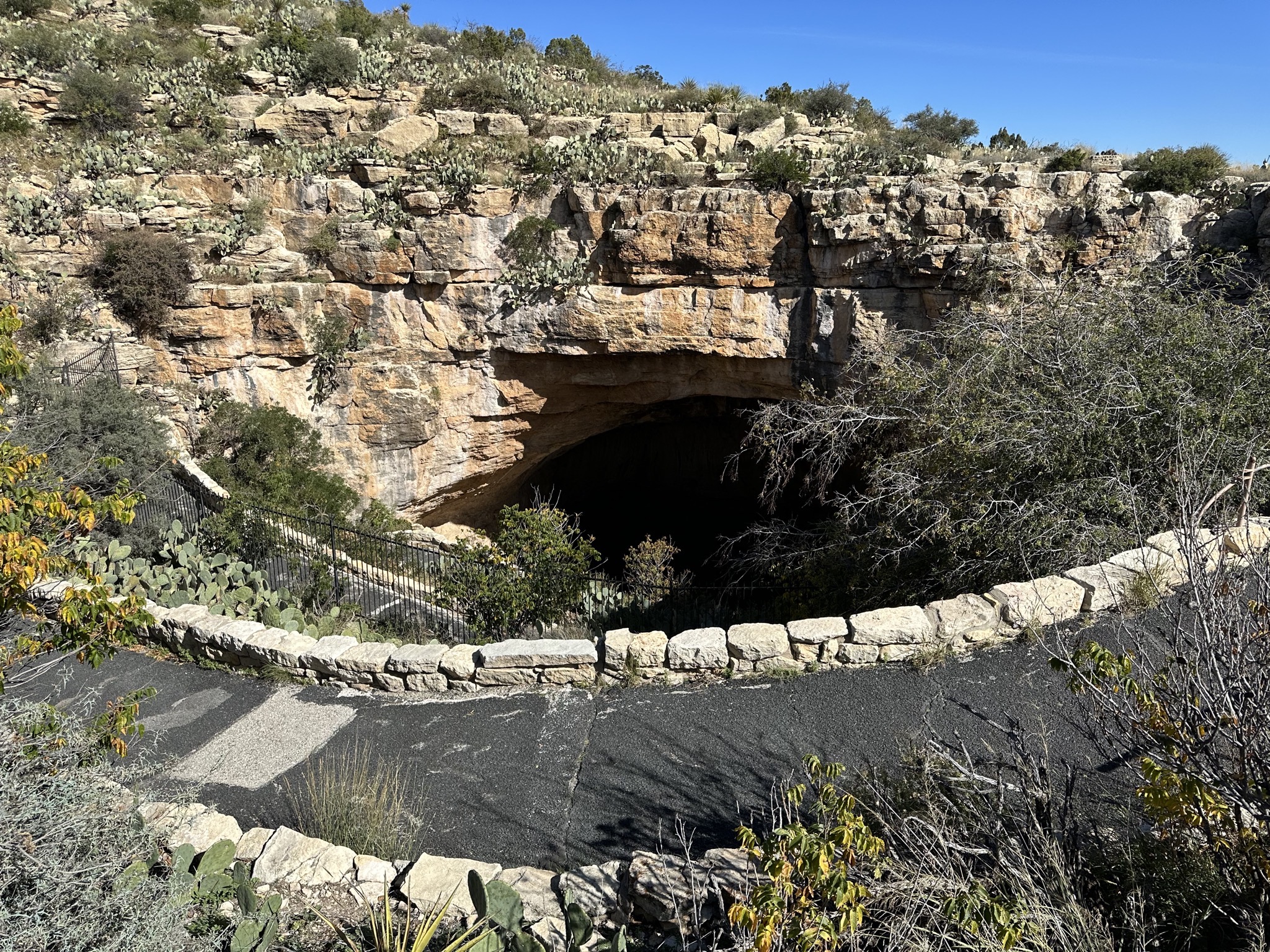 Path to natural entrance