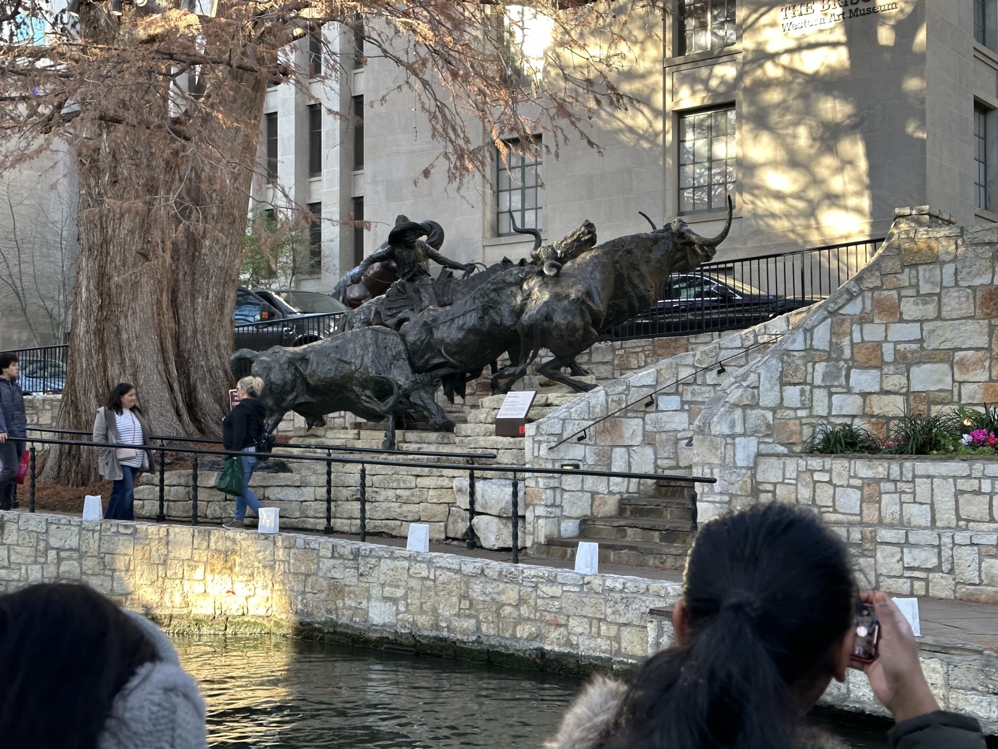 Statue