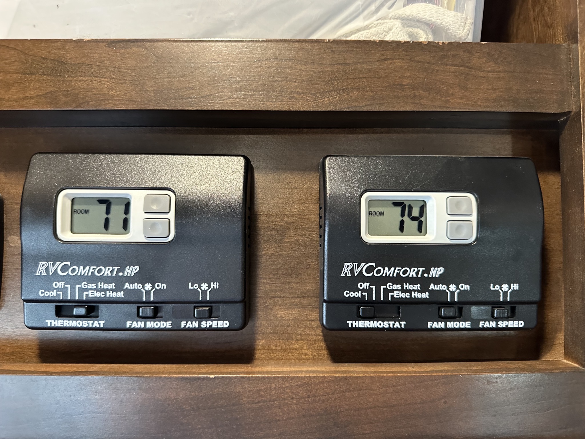 Front and mid thermostats