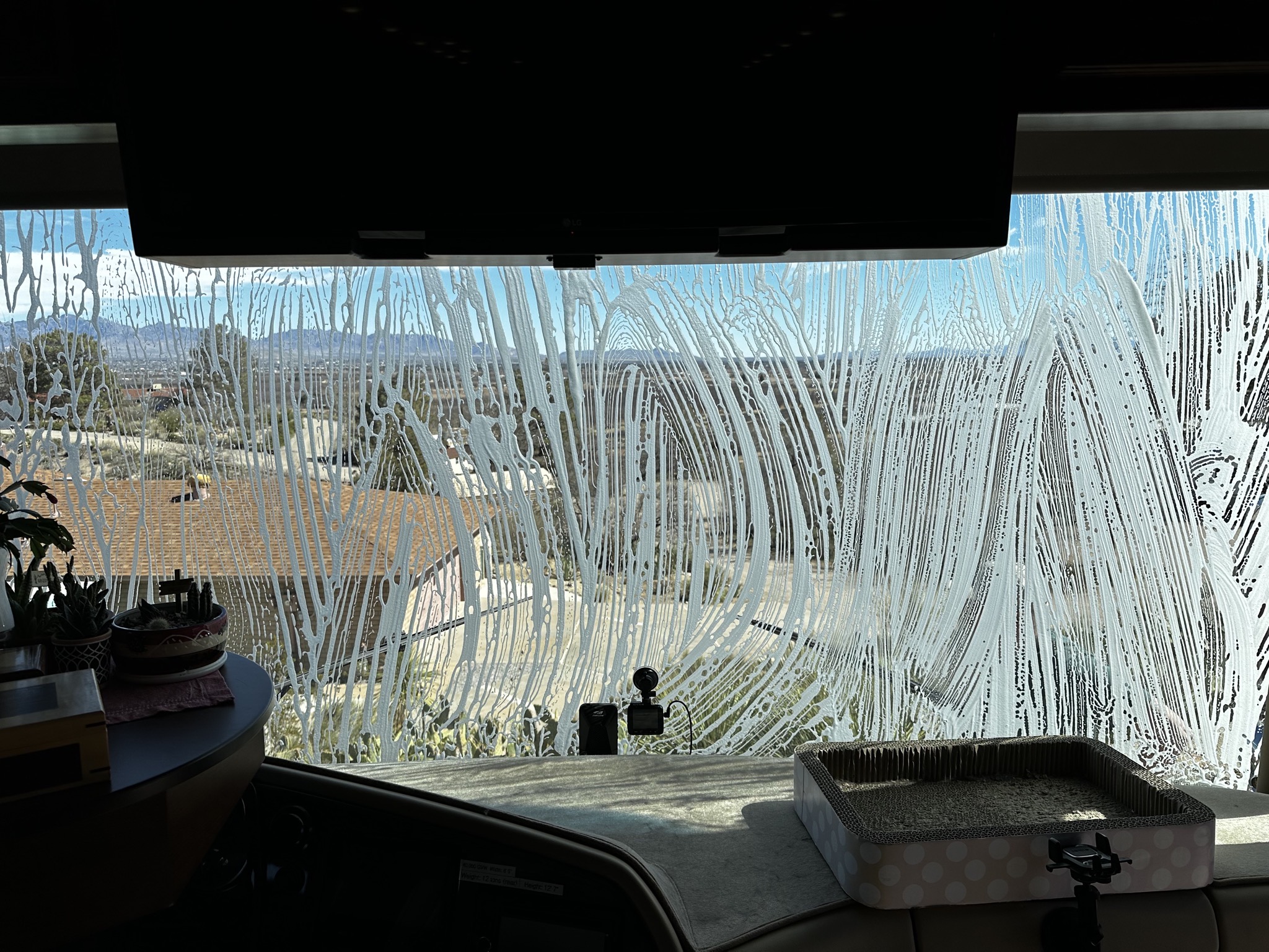 Cleaning windshield