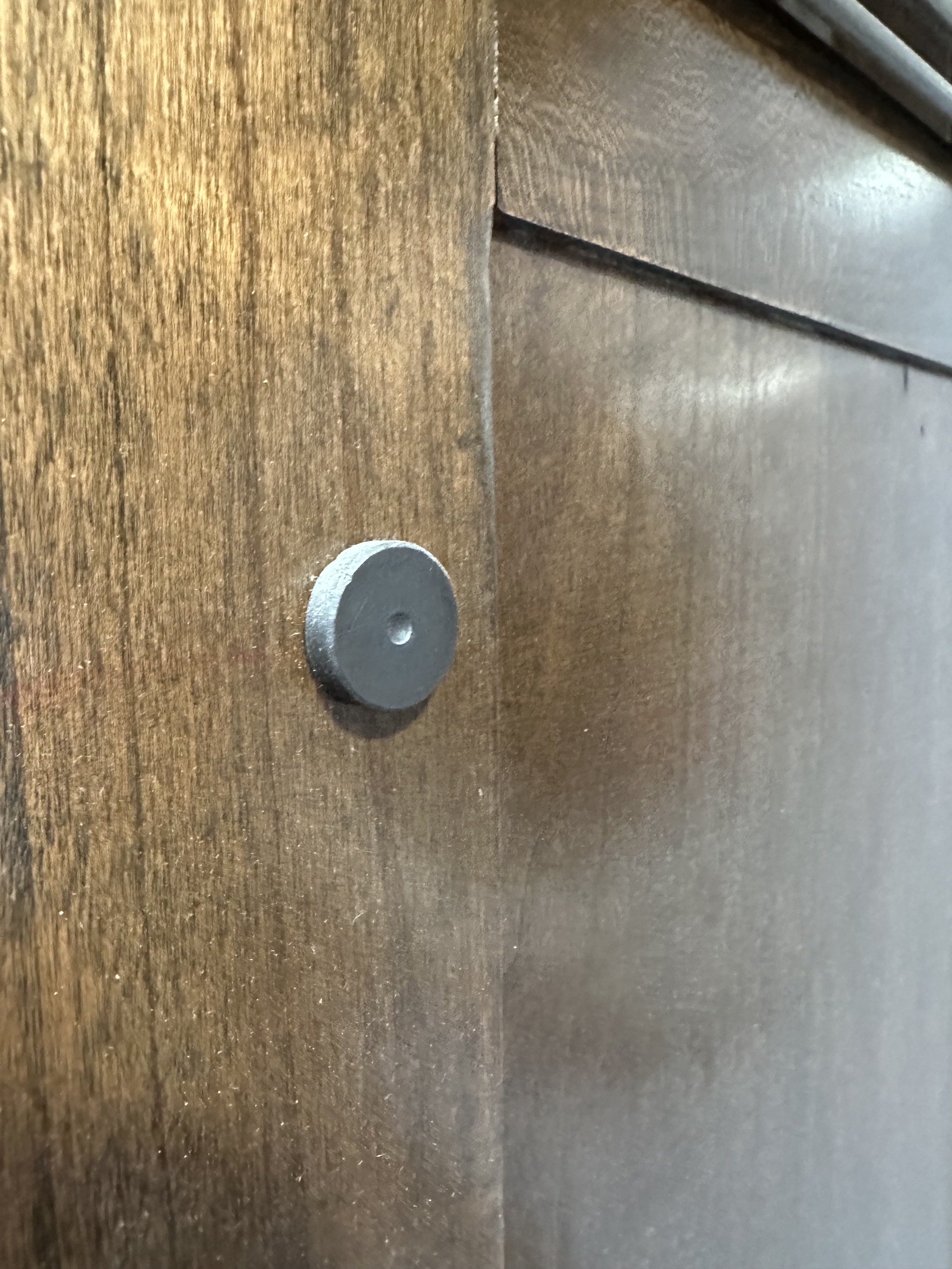 Magnet on door