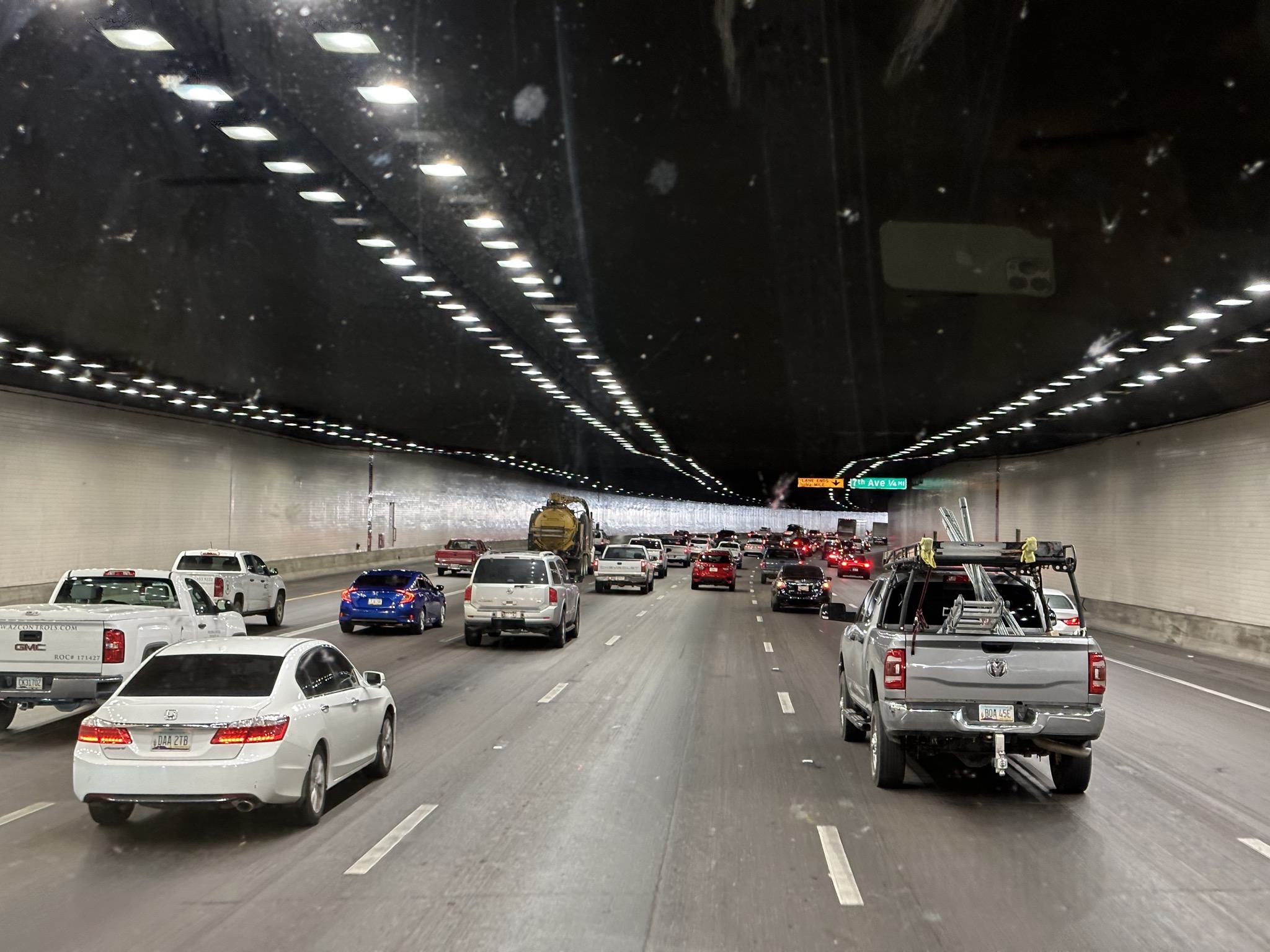 Tunnel