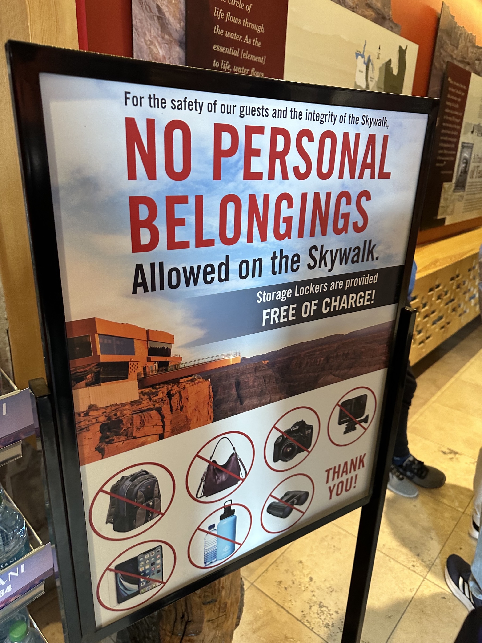 No personal belongings allowed on the Skywalk