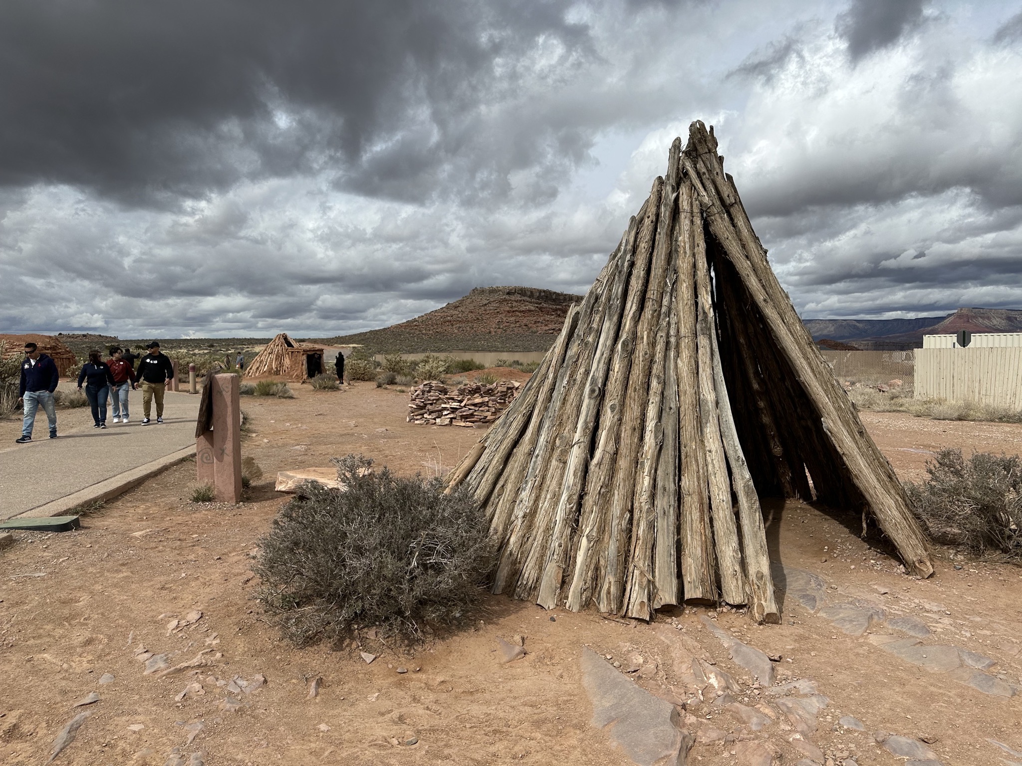 Native American tribal structures