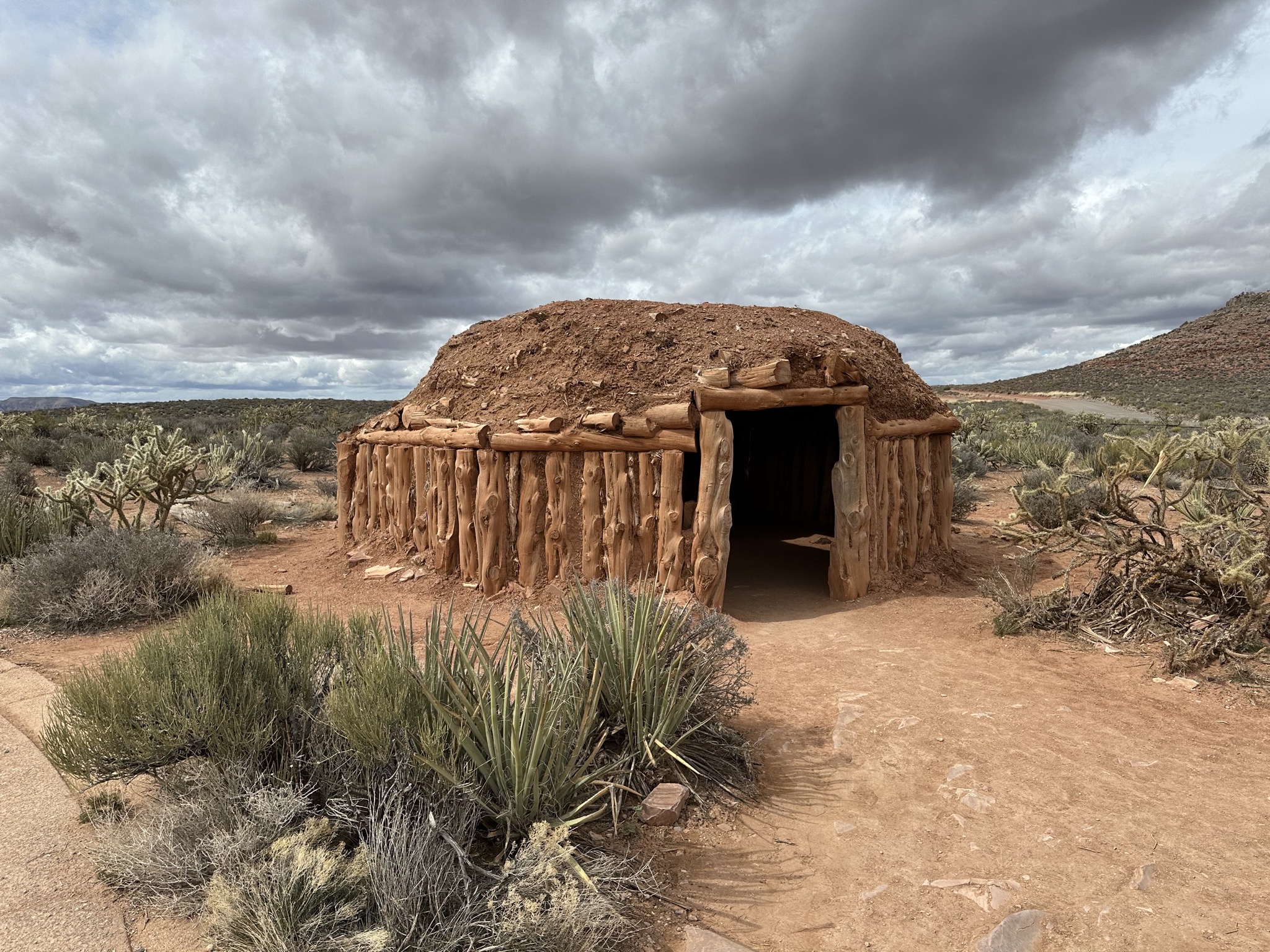 Native American tribal structures