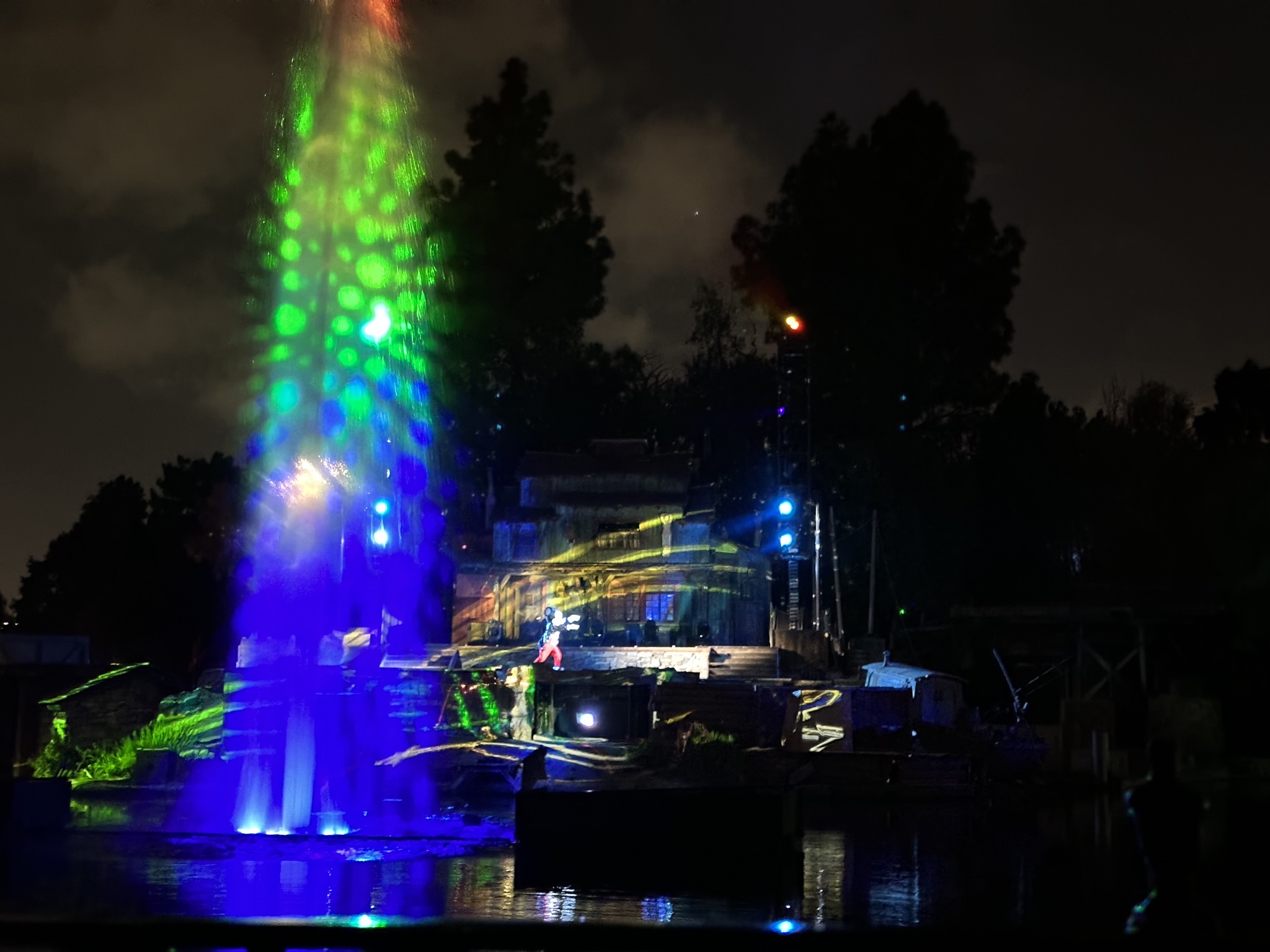Fantasmic! show