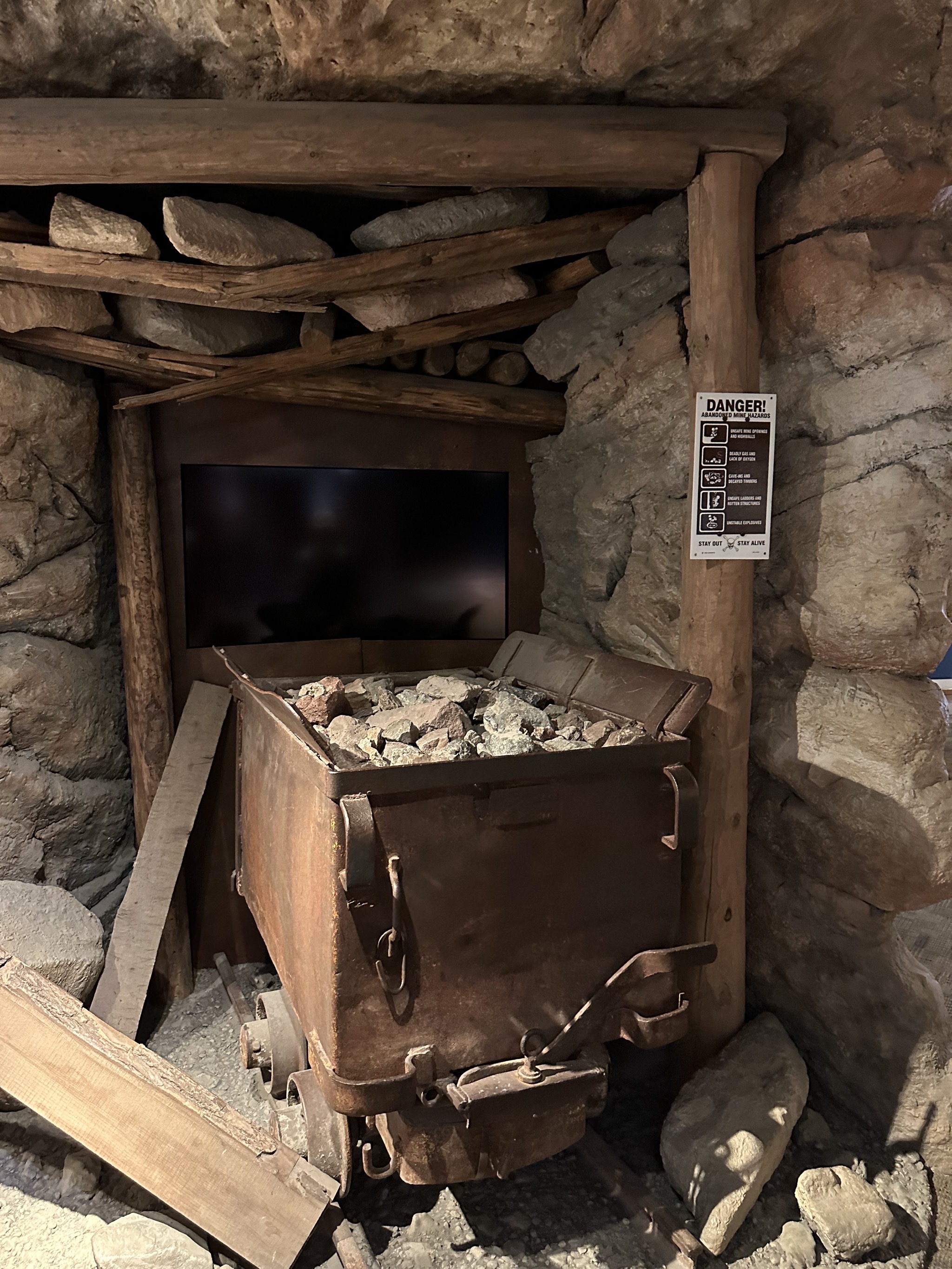 Death Valley Visitor Center