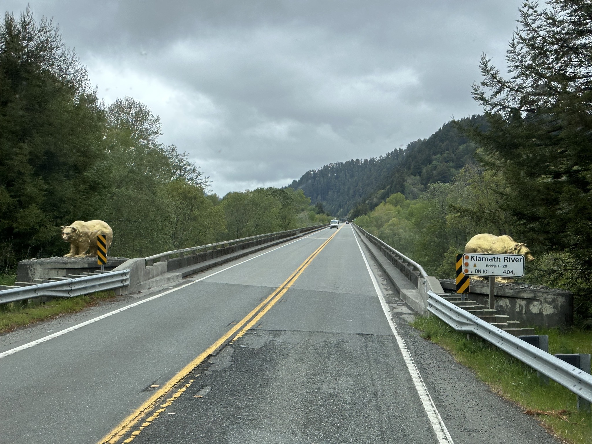 Klamath River bridge