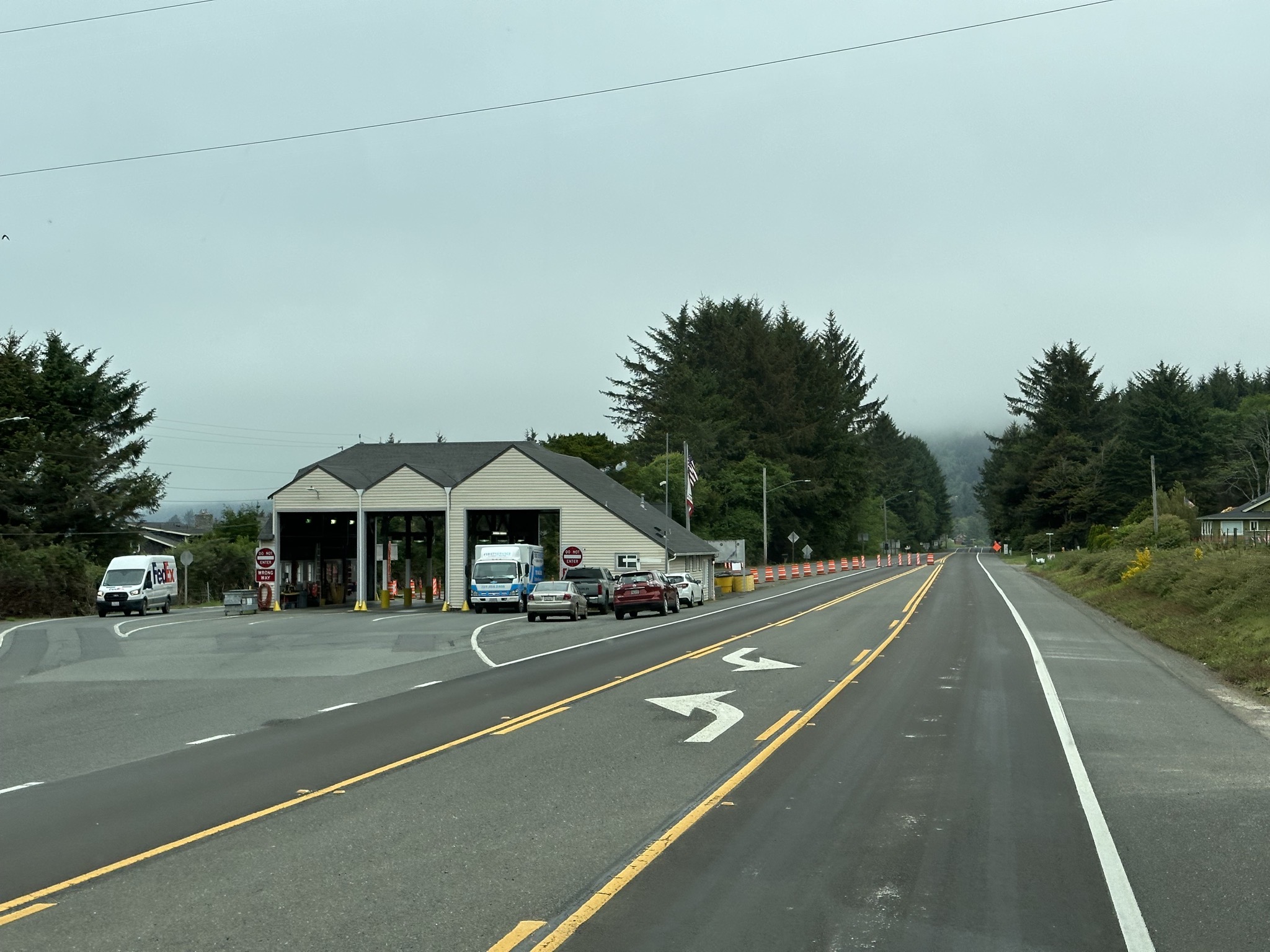 California entry inspection station