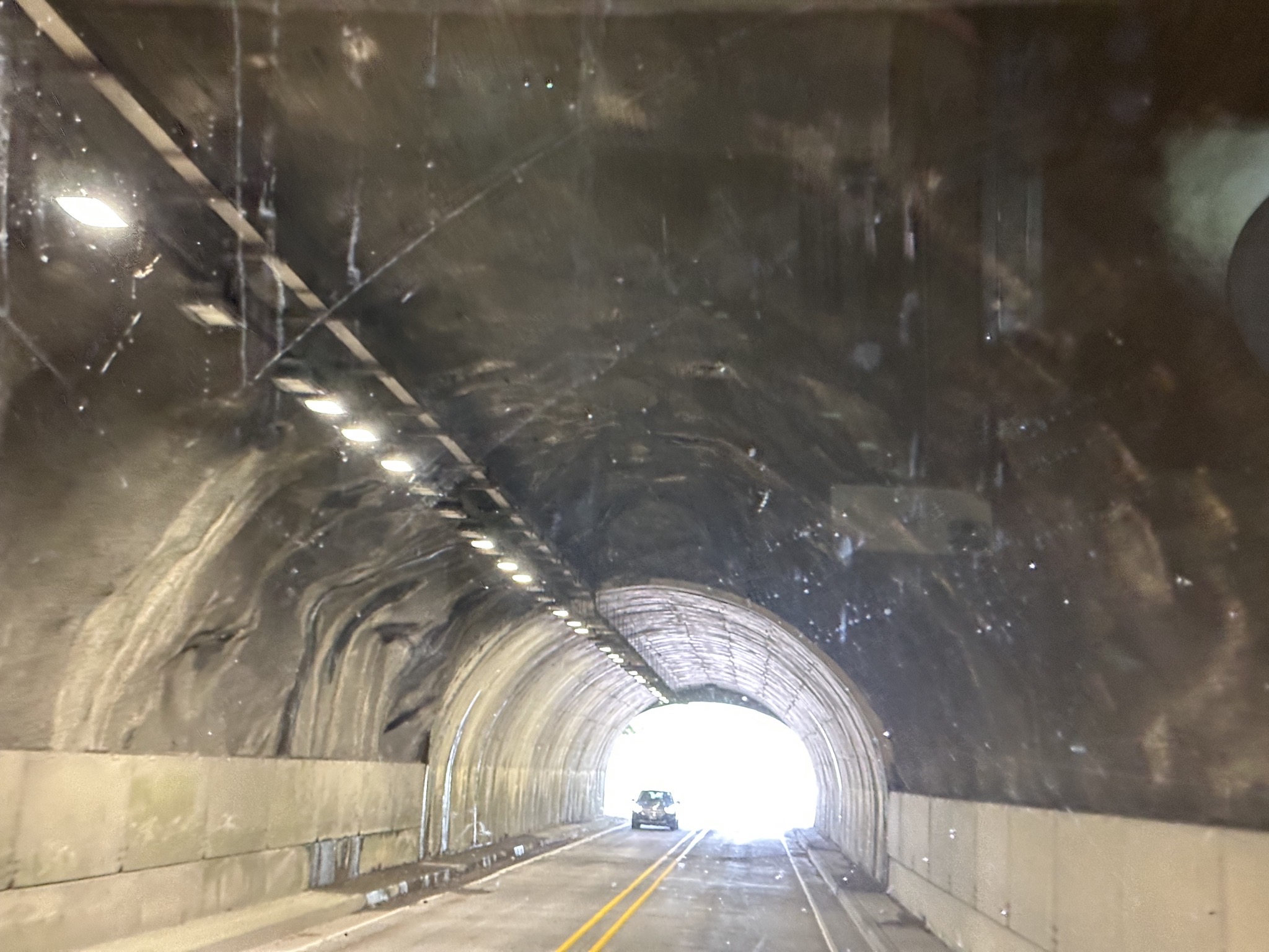 Tunnel
