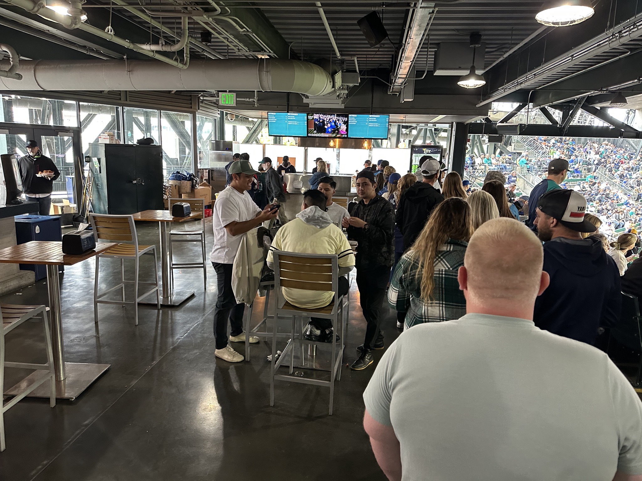 Line for food