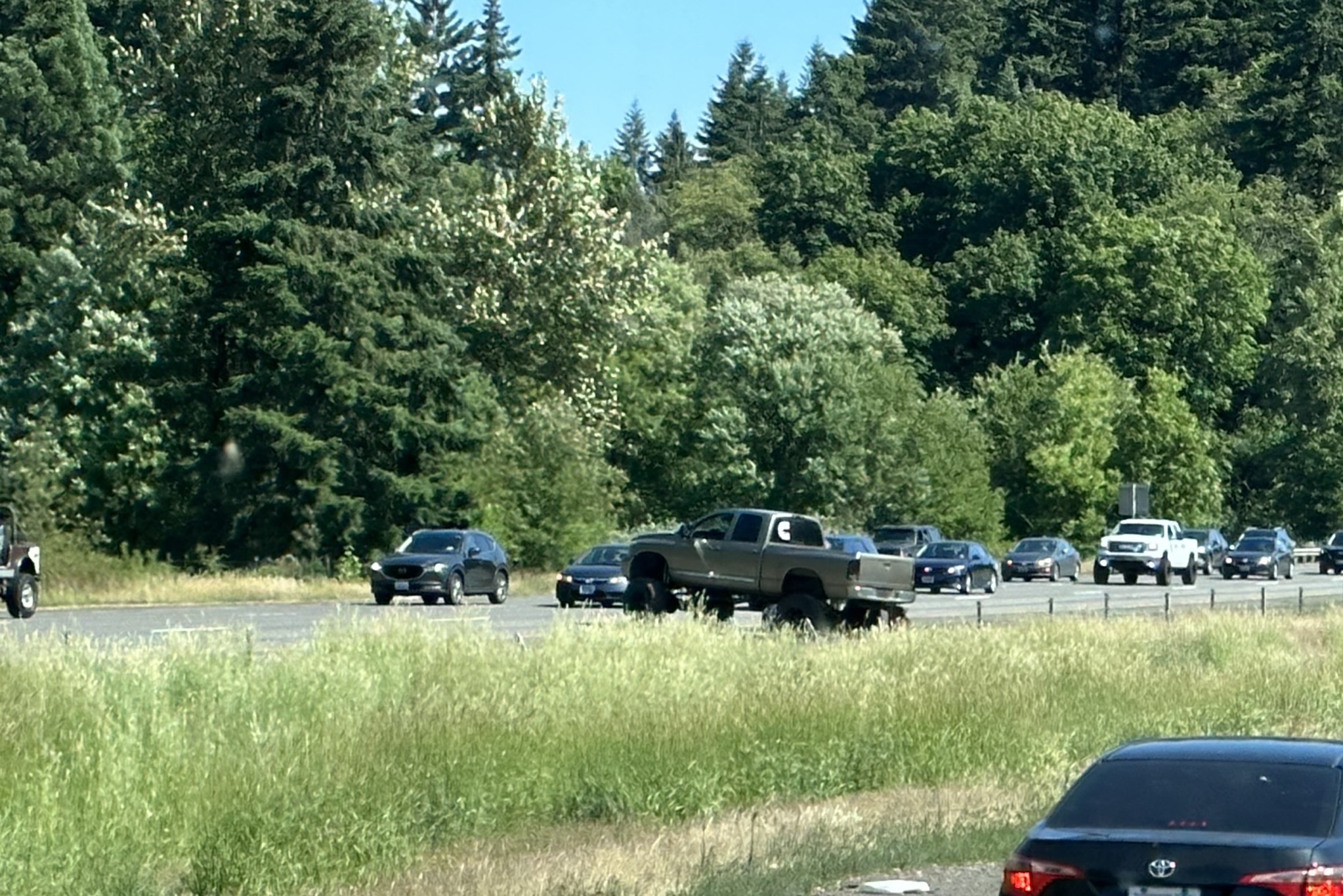 Pickup stuck on median barrier