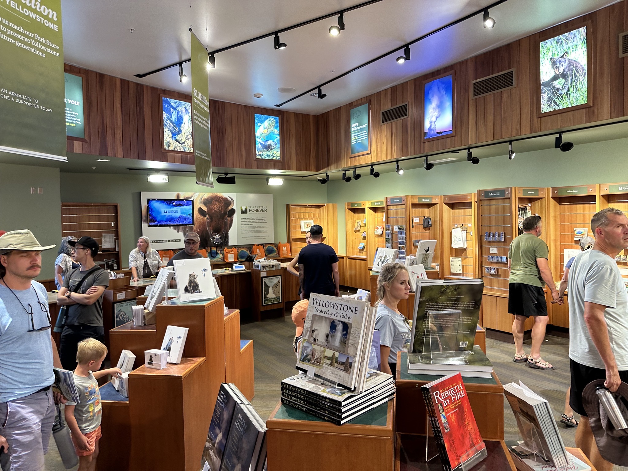 Old Faithful Visitor Education Center