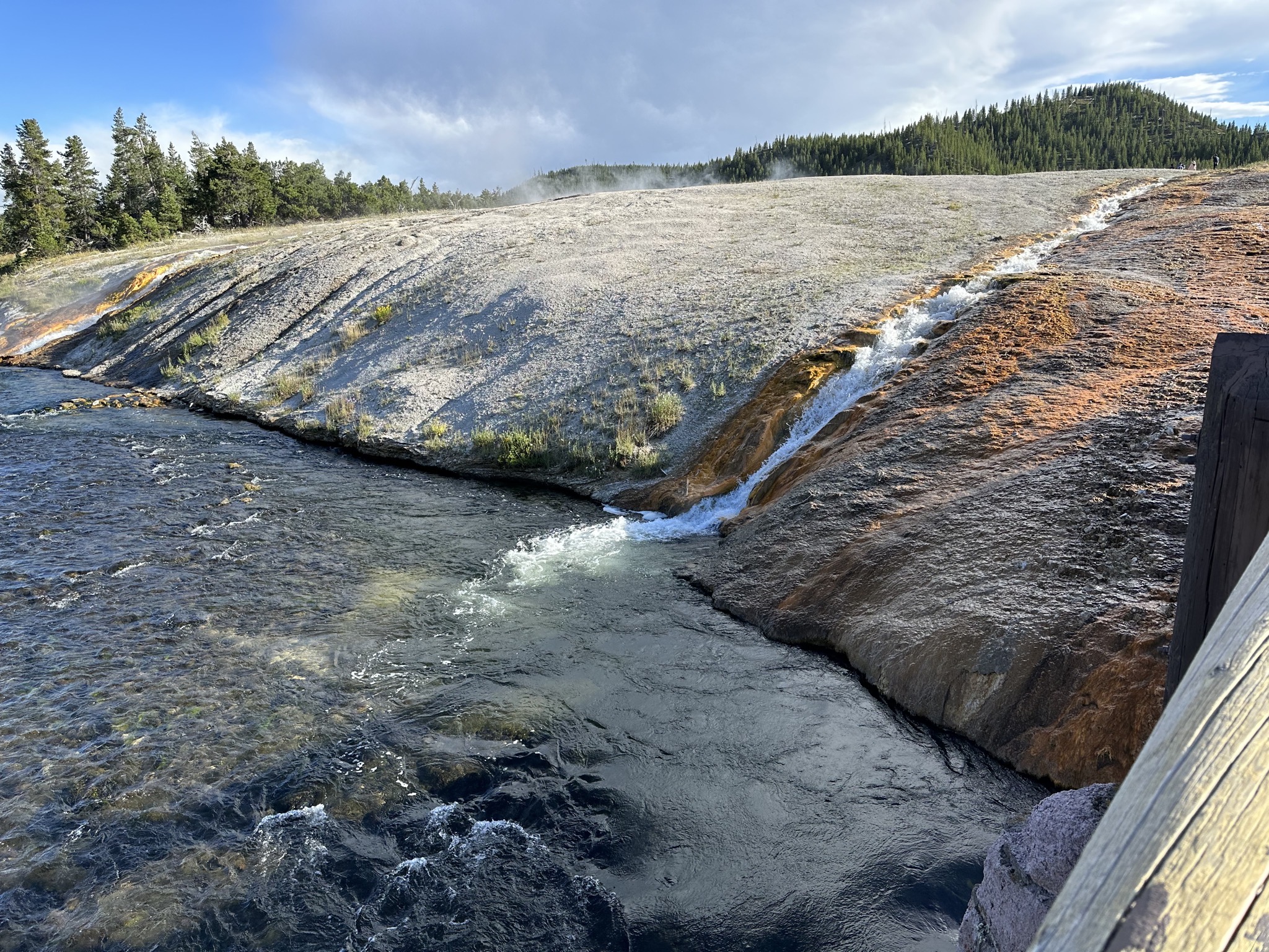 Midway Geyser Basin